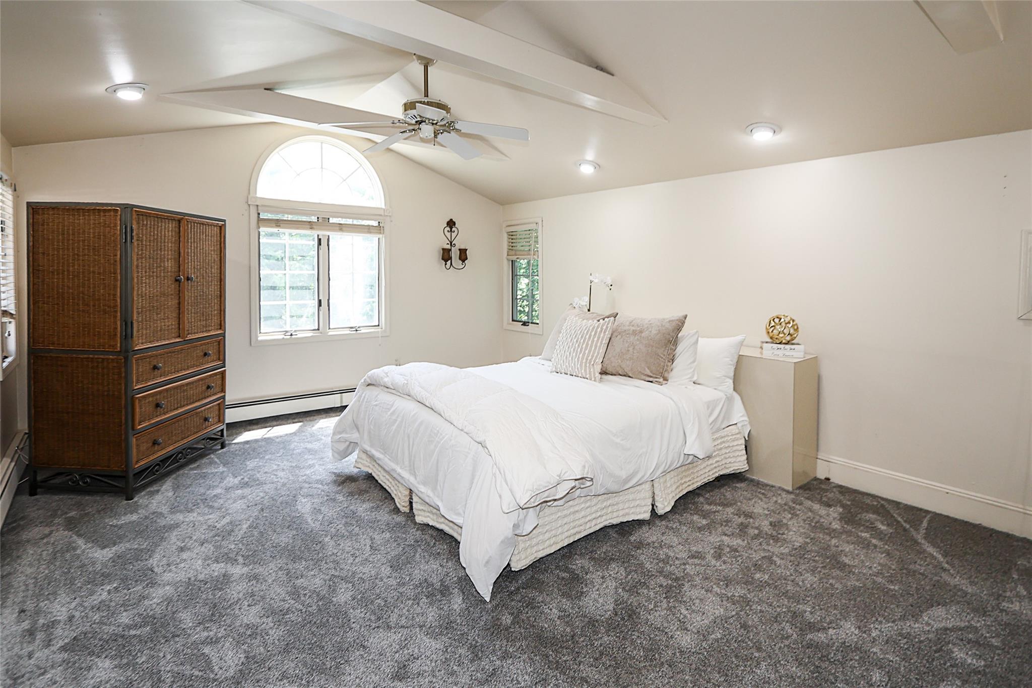 419 Woodbury Road, Woodbury, NY 11797