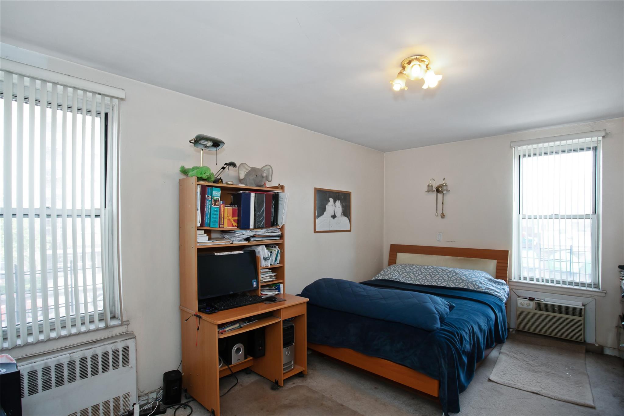 83-37 Saint James Avenue # 2R, Elmhurst, NY 11373