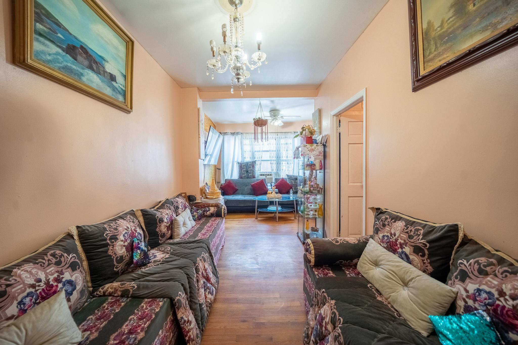 21 Brighton 10th Path, Brooklyn, NY 11235