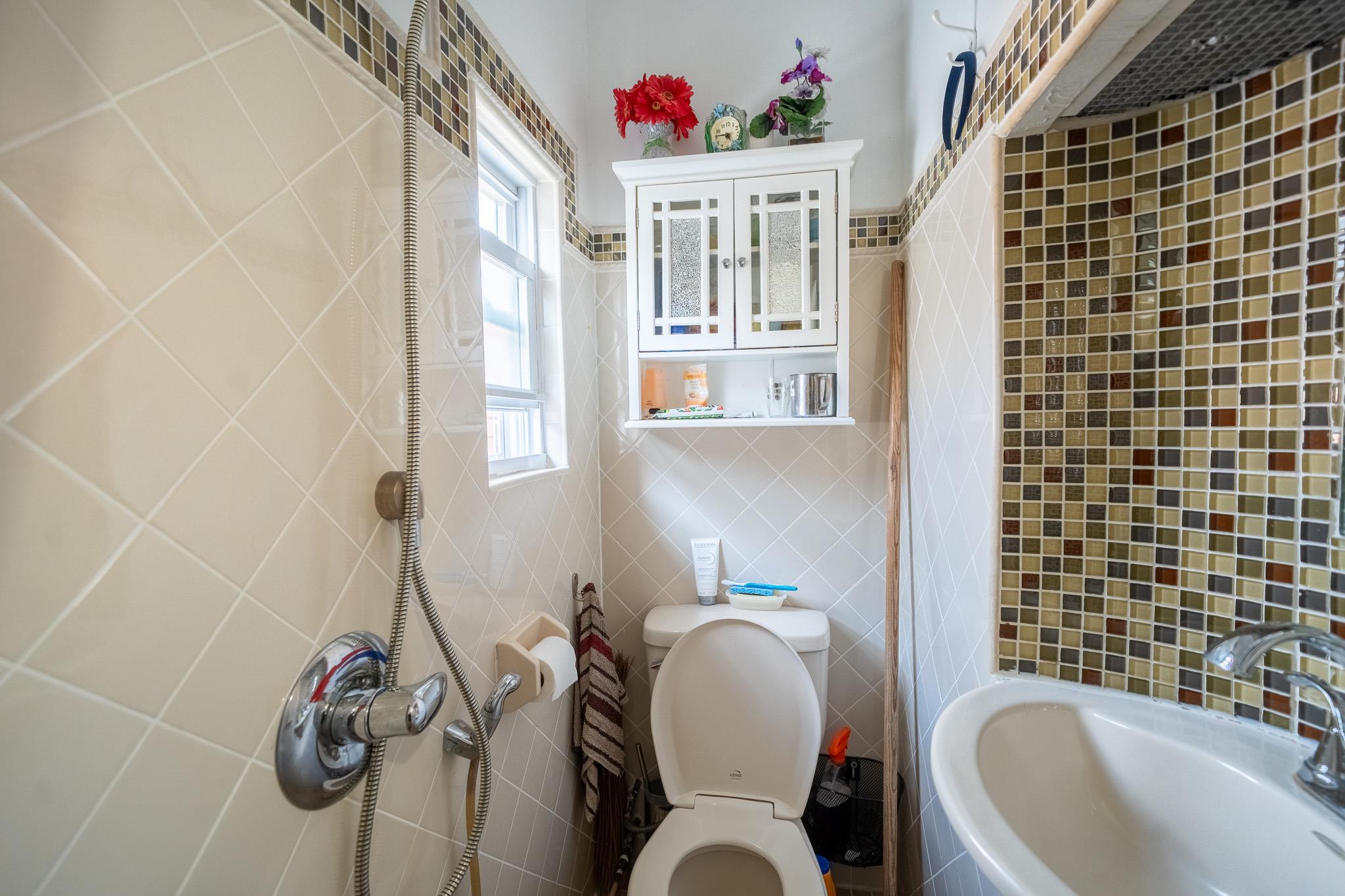 21 Brighton 10th Path, Brooklyn, NY 11235