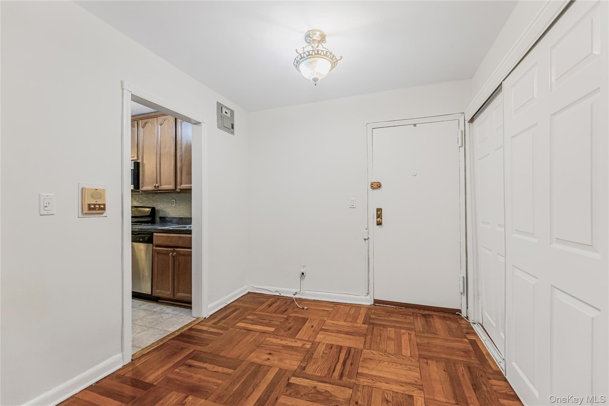 277 Bronx River Road # 2A, Yonkers, NY 10704