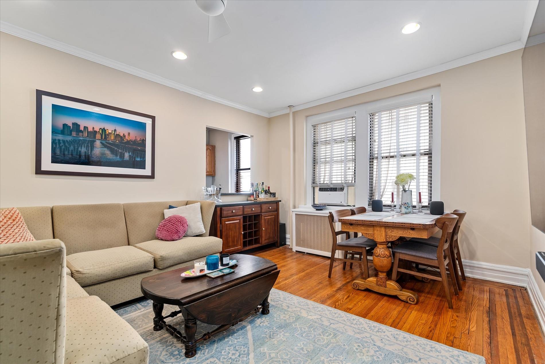 35-55 29th Street # 3D, Astoria, NY 11106