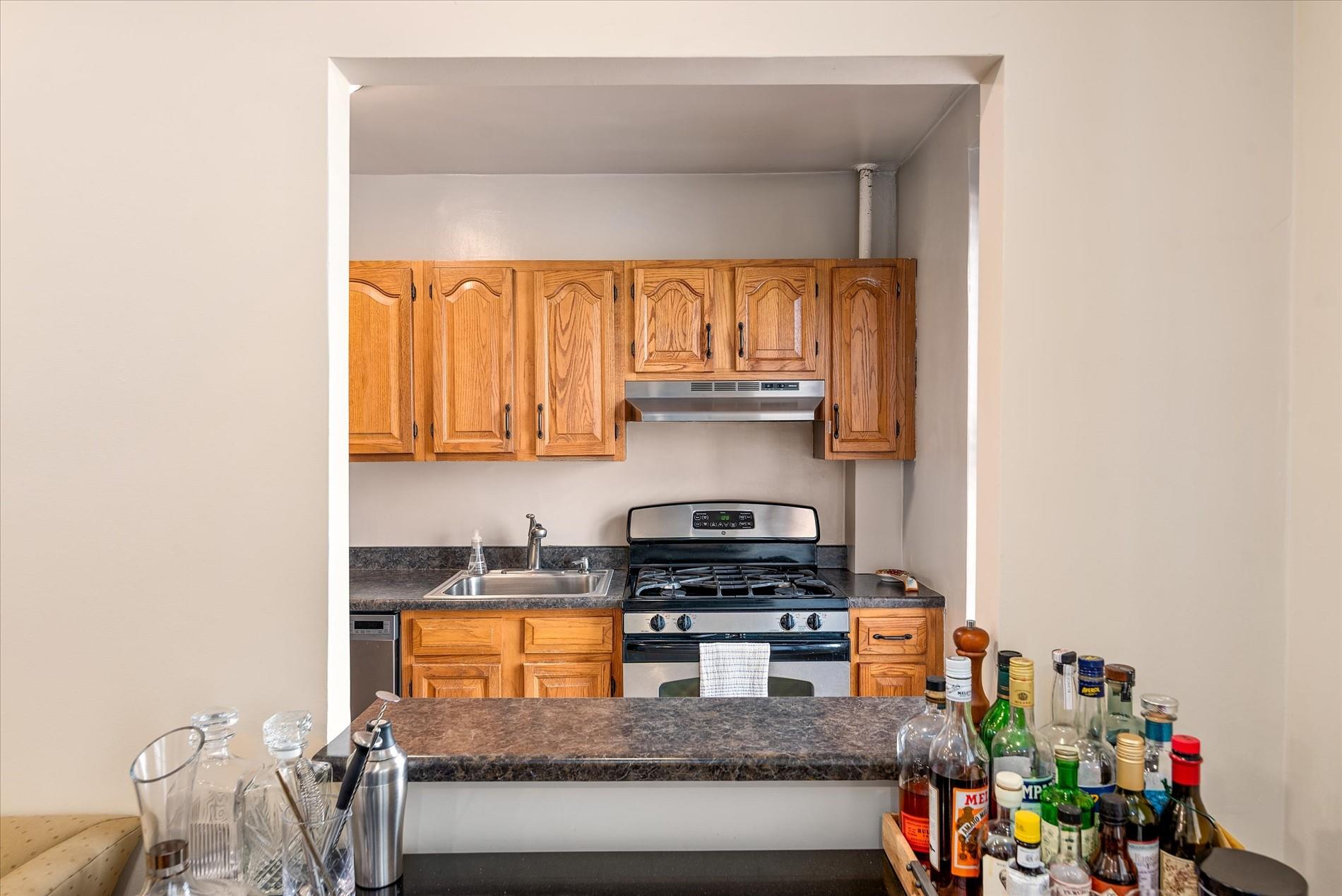 35-55 29th Street # 3D, Astoria, NY 11106