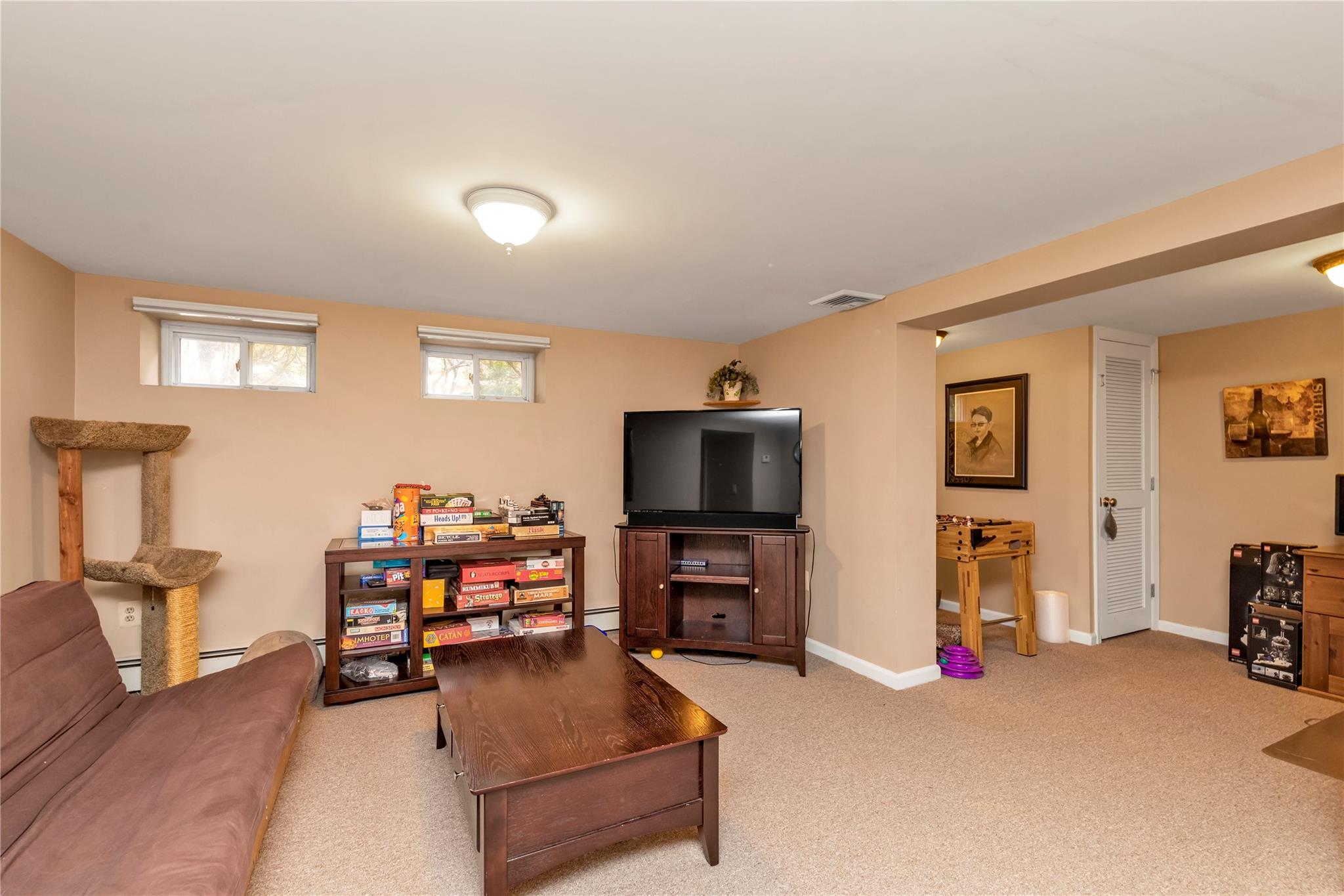 45 Henry Street, Merrick, NY 11566