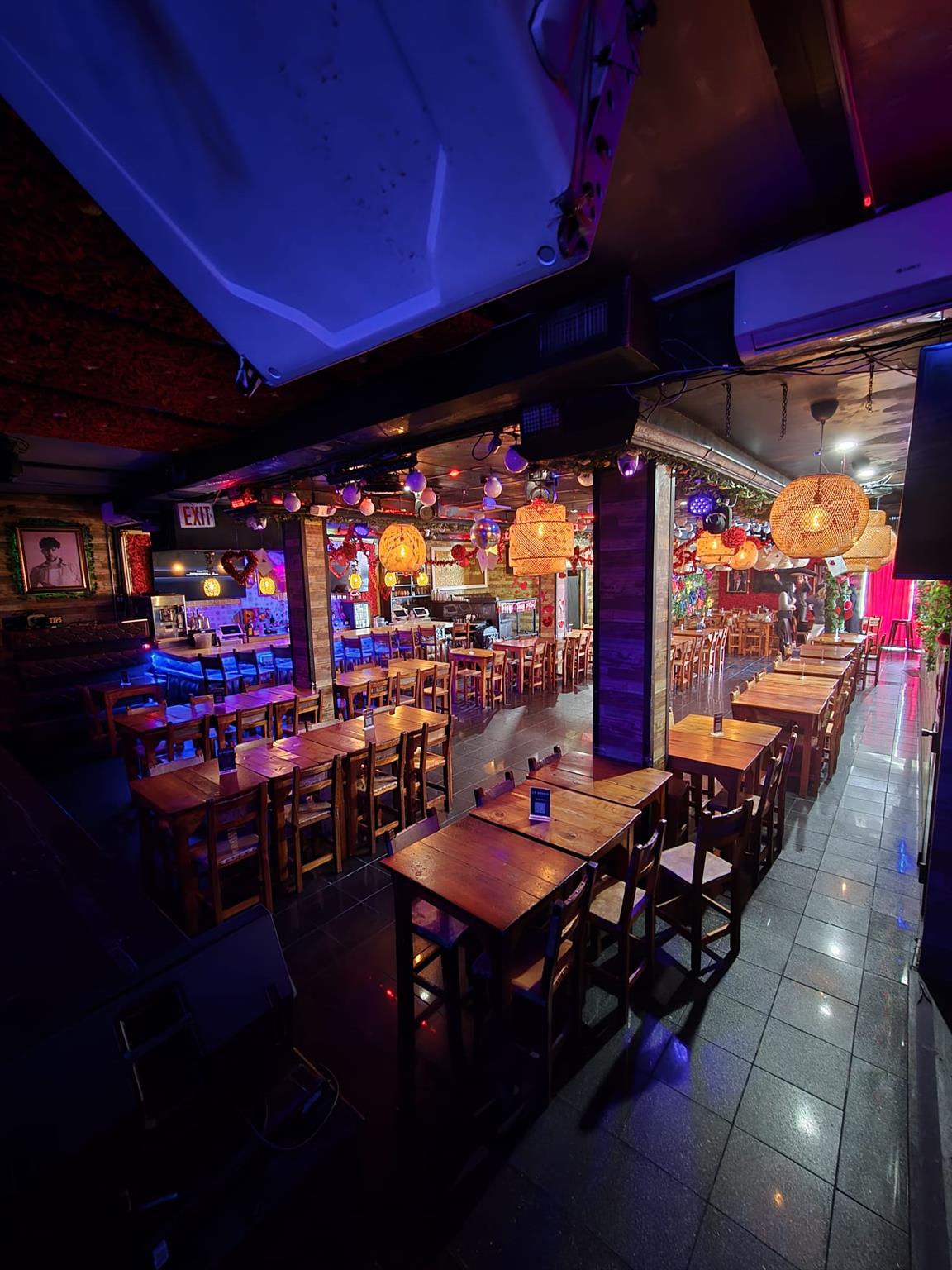 9101 Astoria Boulevard, East Elmhurst, NY 11369