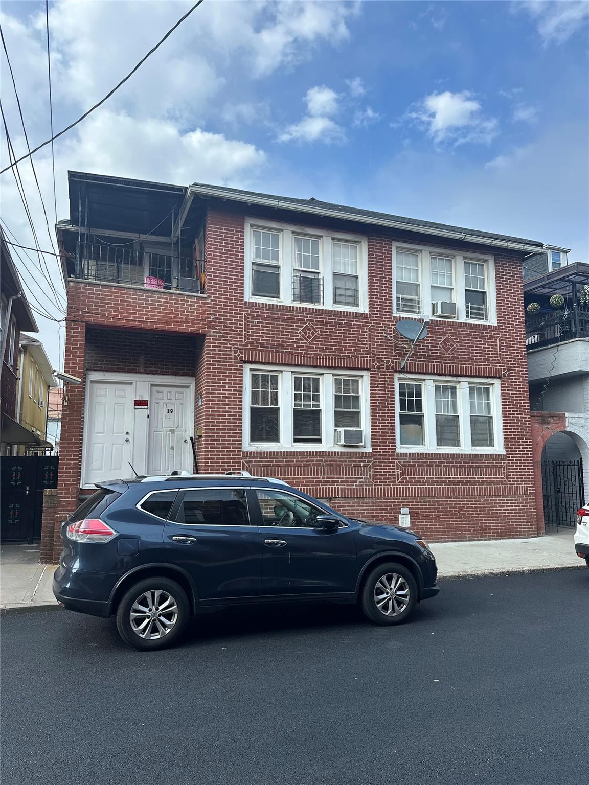 19 Brighton 10th Path, Brooklyn, NY 11235