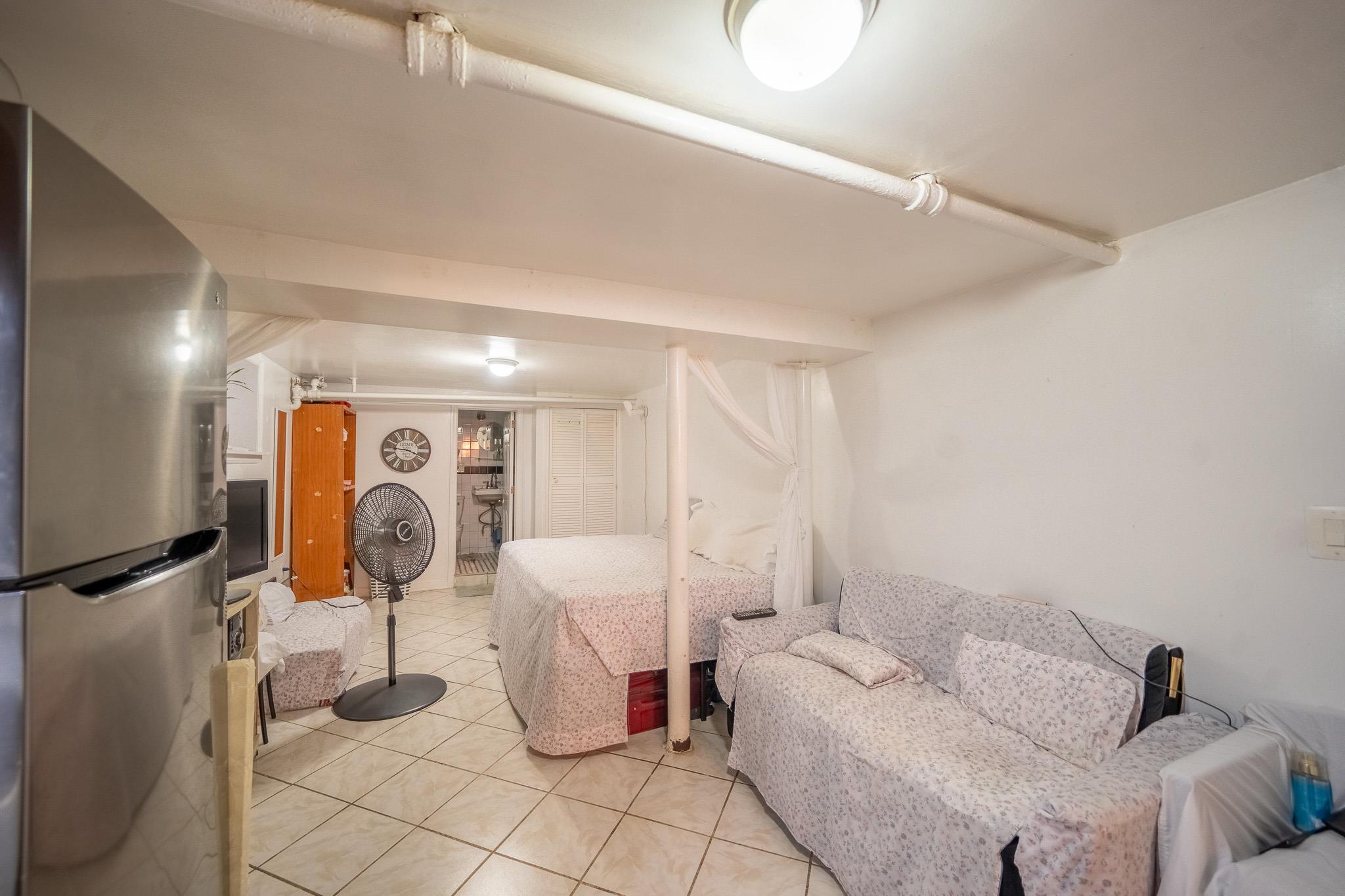 19 Brighton 10th Path, Brooklyn, NY 11235