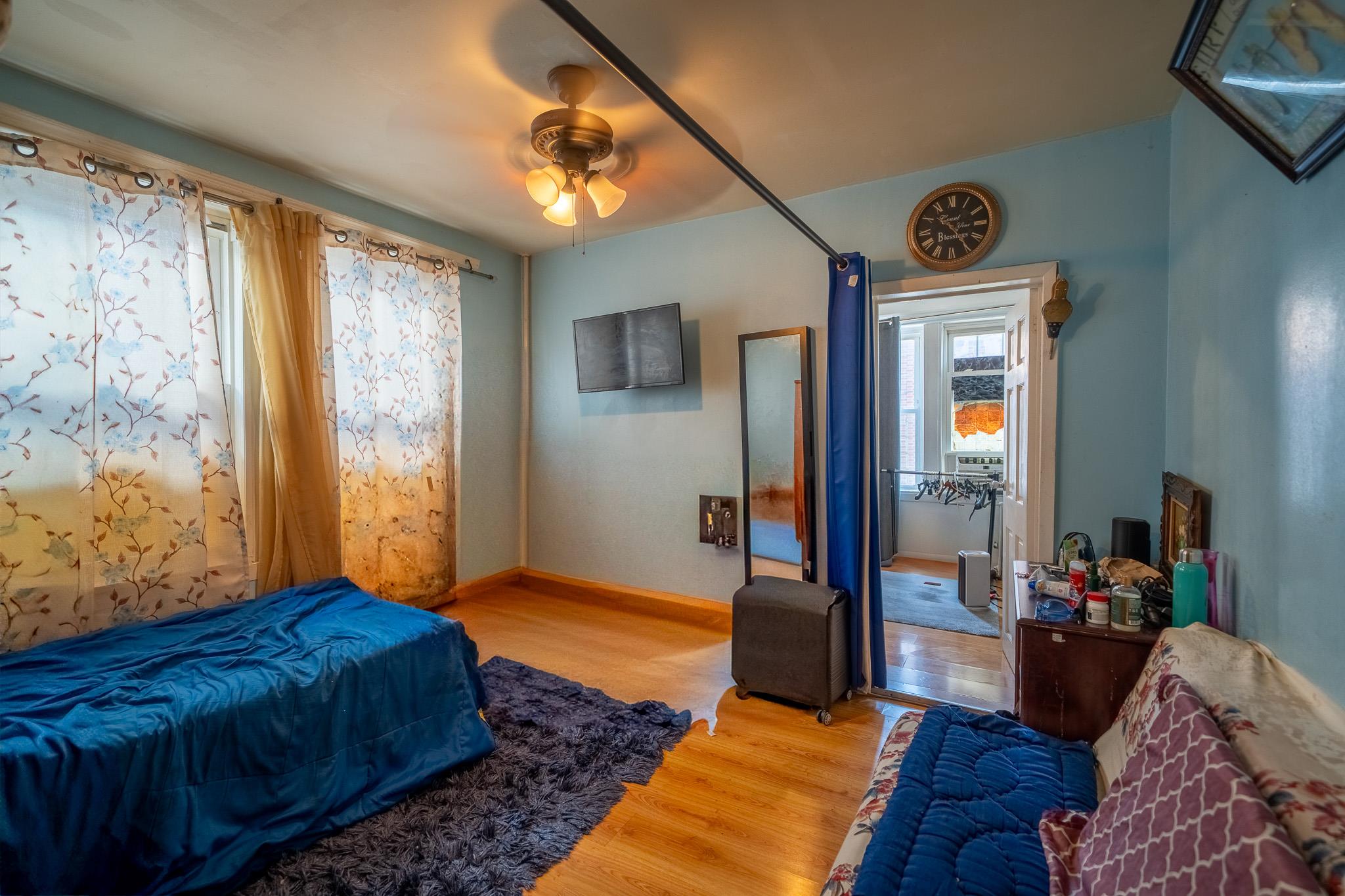 19 Brighton 10th Path, Brooklyn, NY 11235