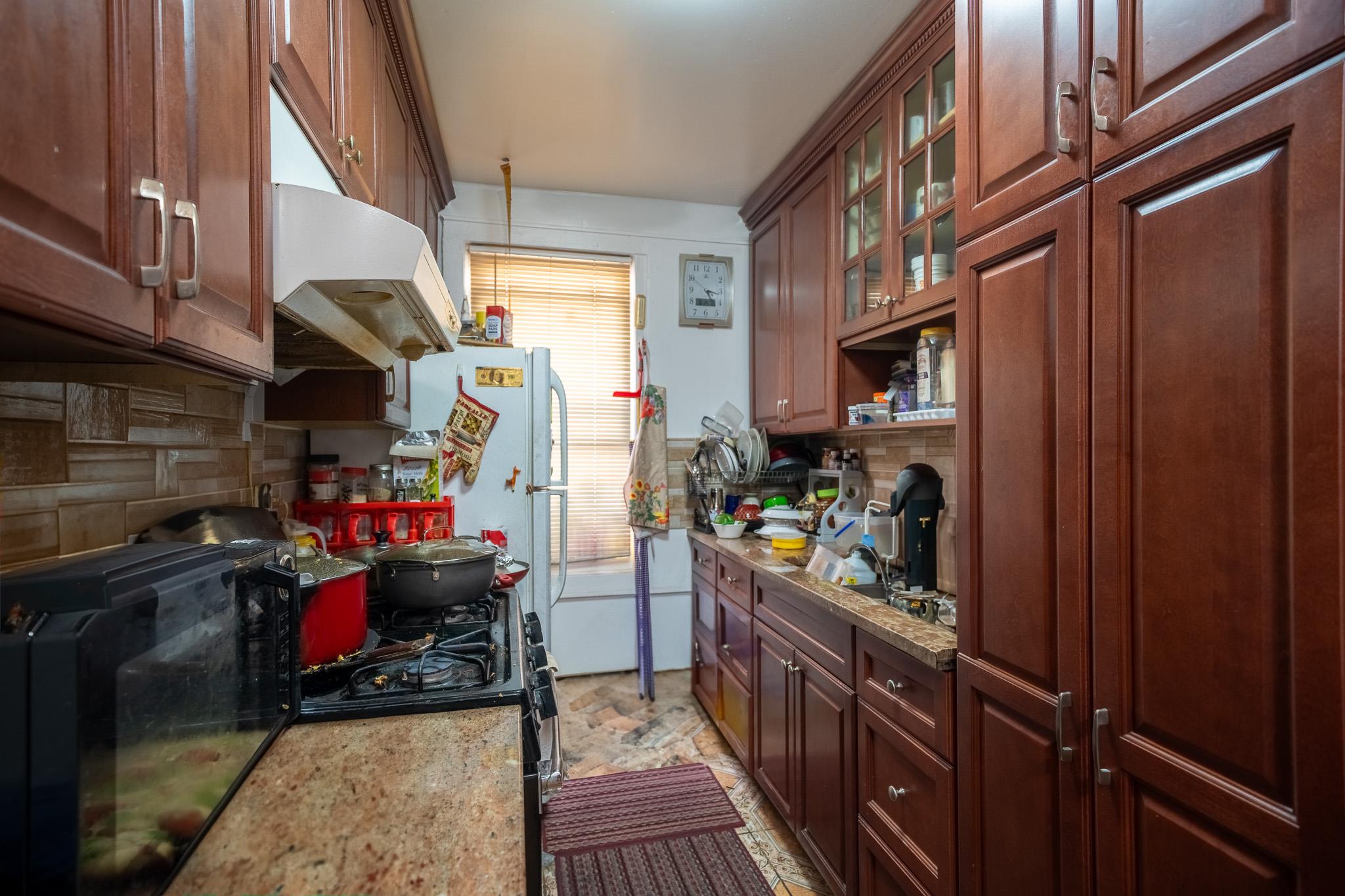 19 Brighton 10th Path, Brooklyn, NY 11235