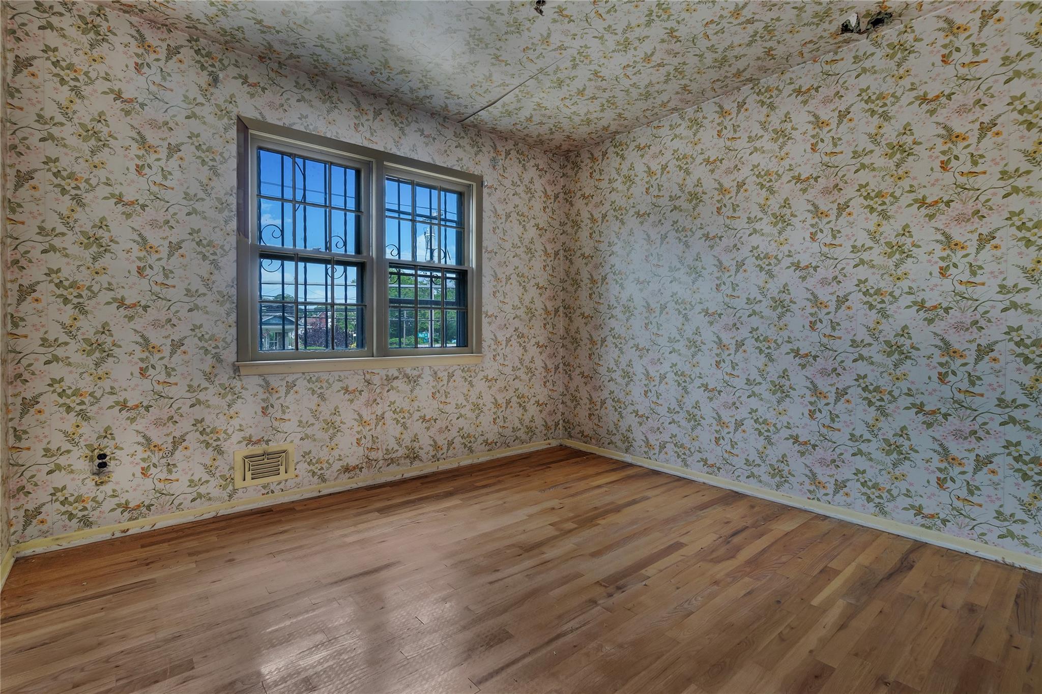 2805 Mott Avenue, Far Rockaway, NY 11691