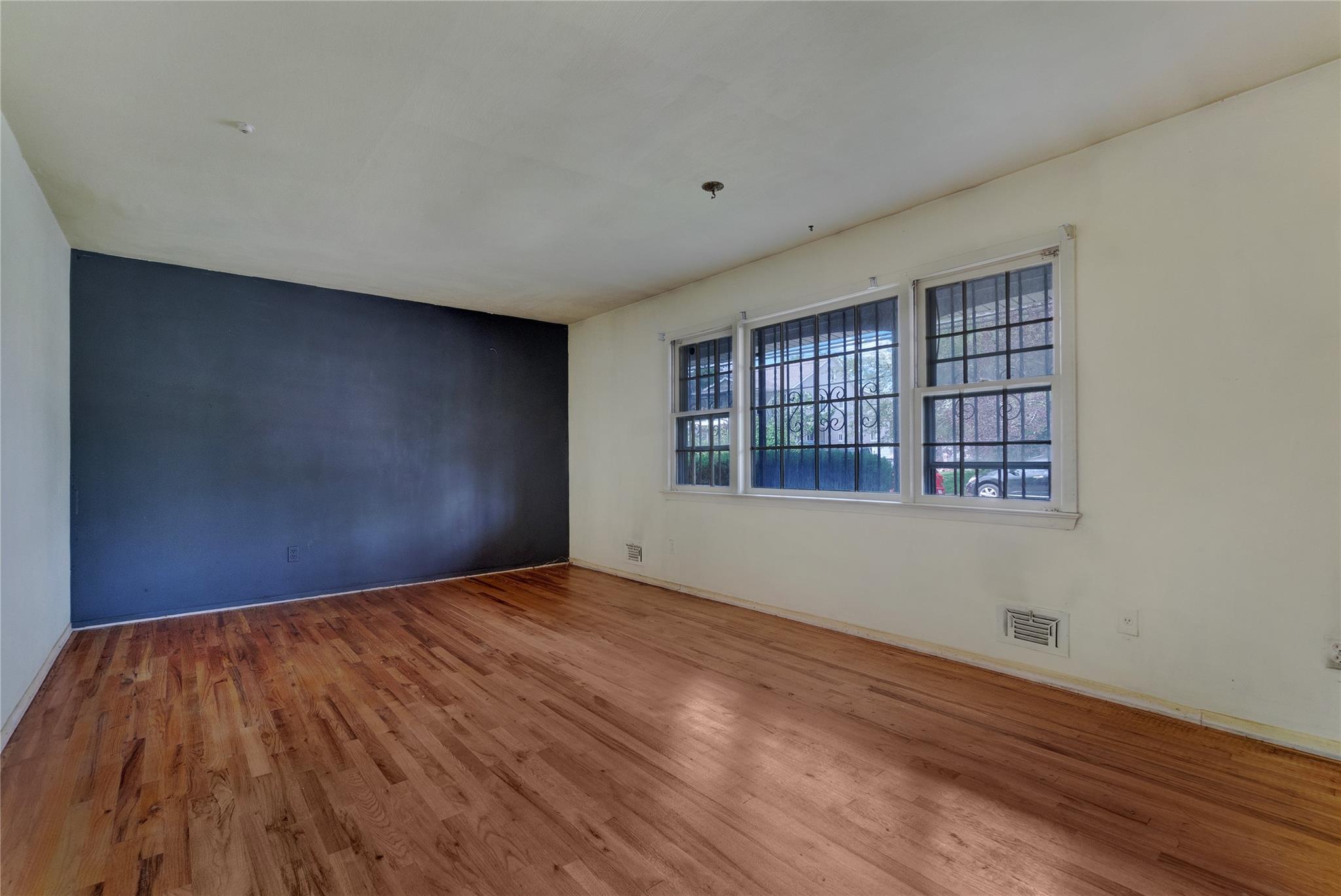 2805 Mott Avenue, Far Rockaway, NY 11691