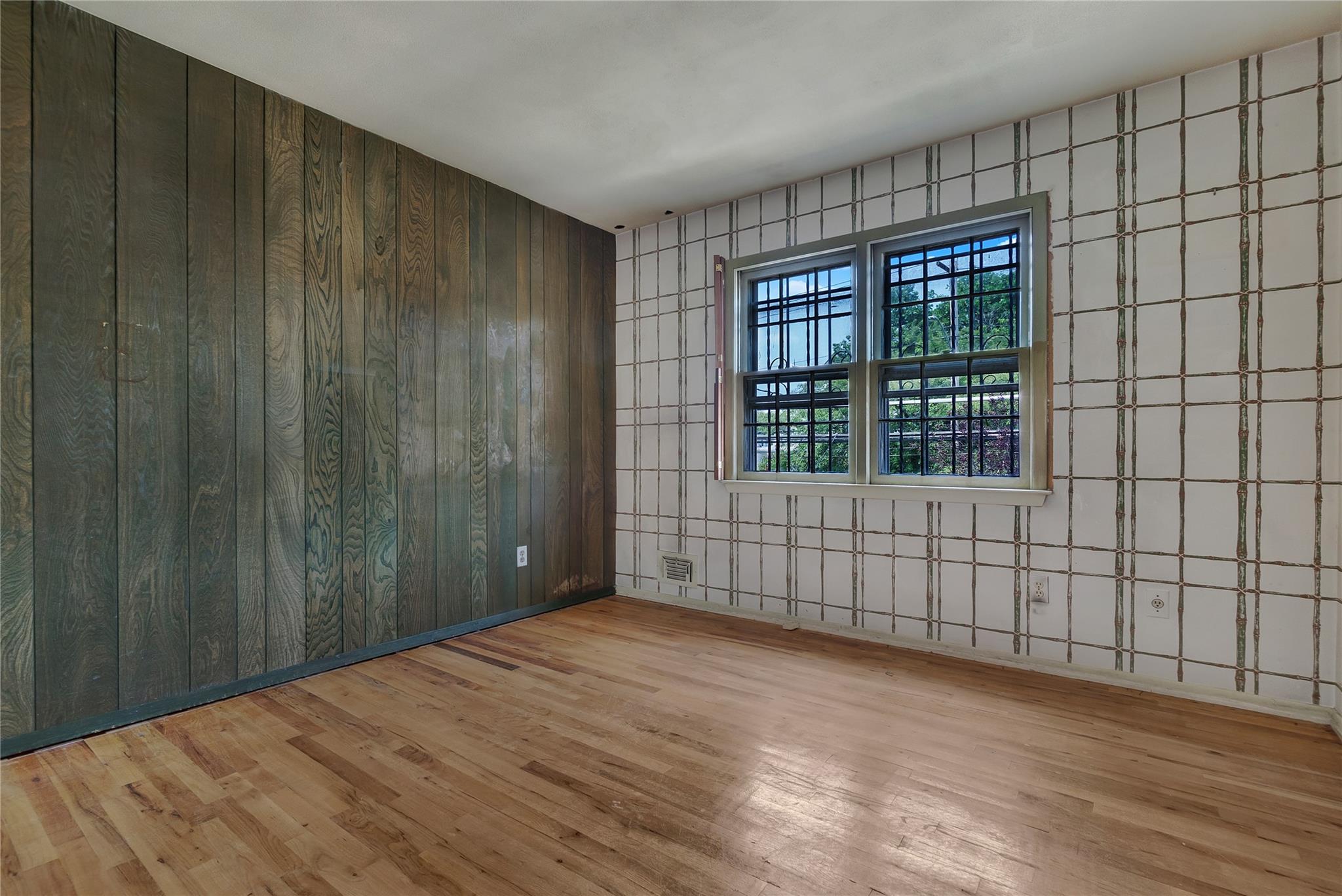 2805 Mott Avenue, Far Rockaway, NY 11691