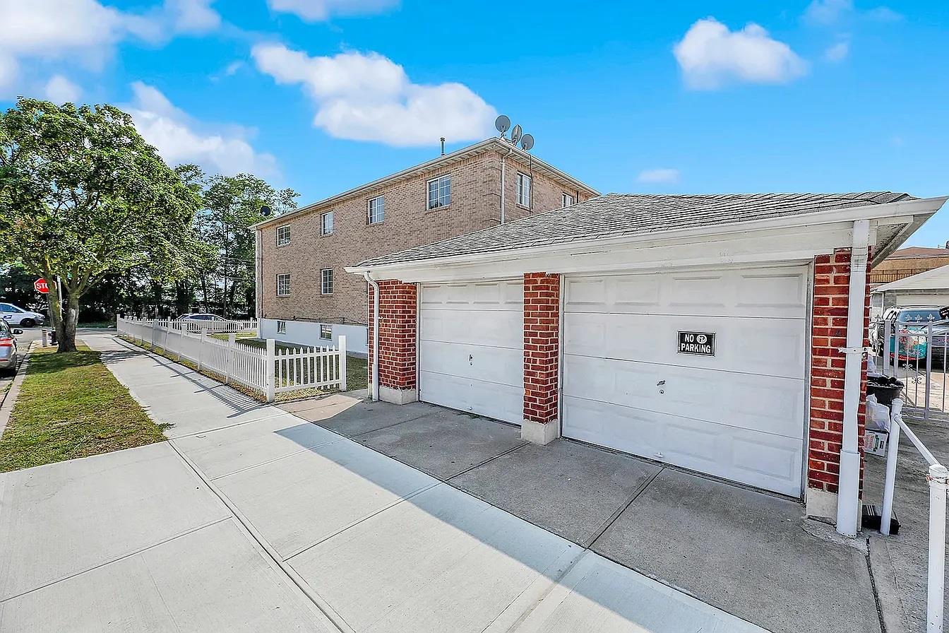 124-19 152 Avenue, South Ozone Park, NY 11420