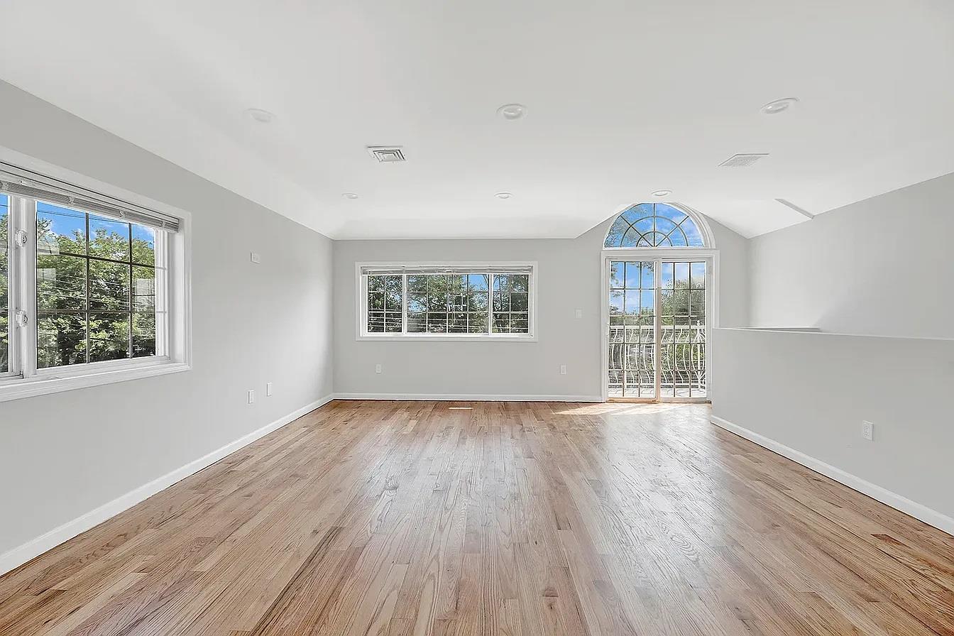 124-19 152 Avenue, South Ozone Park, NY 11420