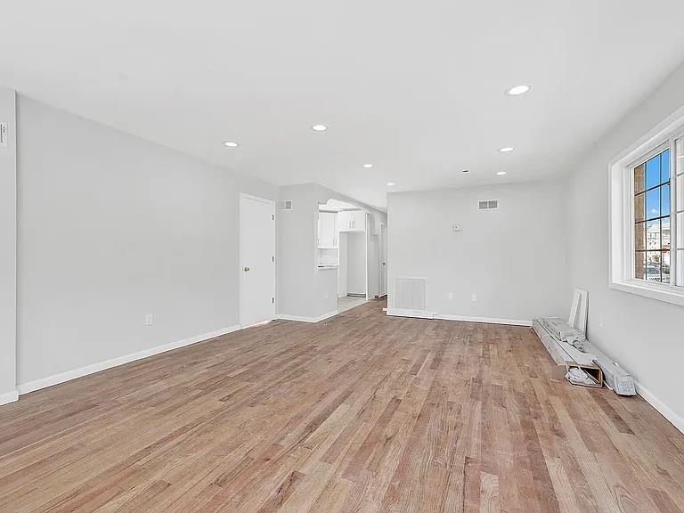 124-19 152 Avenue, South Ozone Park, NY 11420