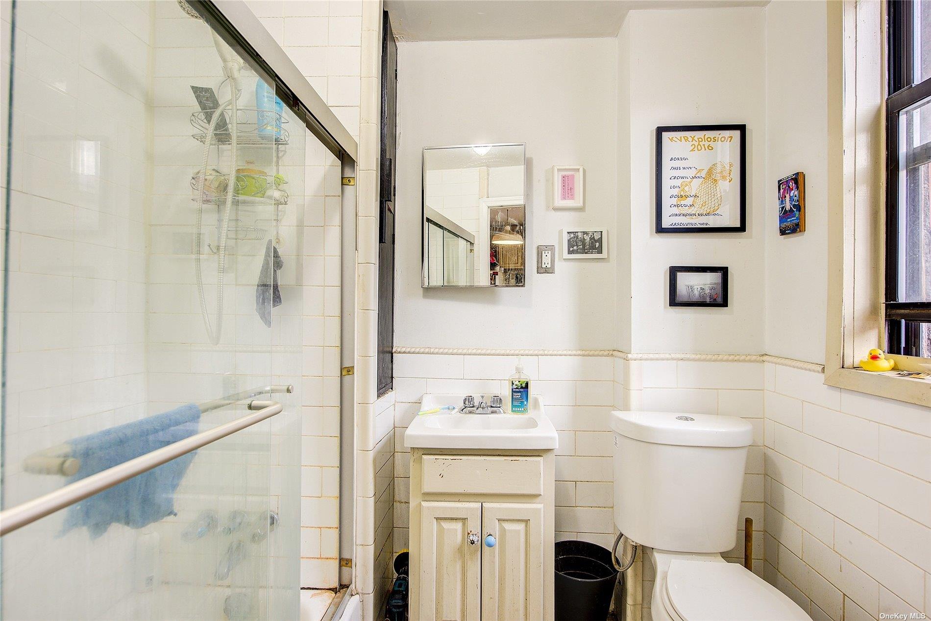 230 S 2nd Street, Brooklyn, NY 11211