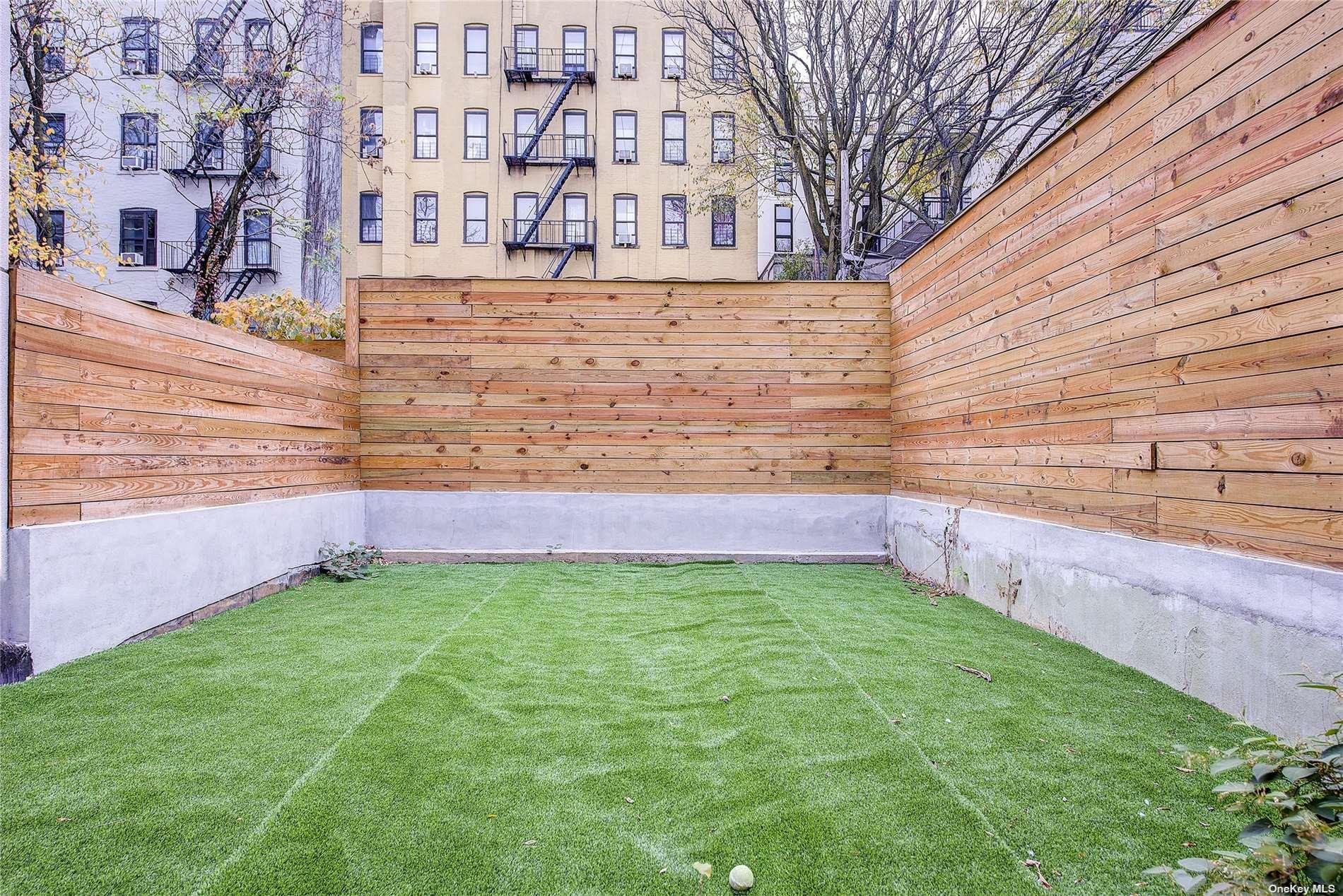 230 S 2nd Street, Brooklyn, NY 11211