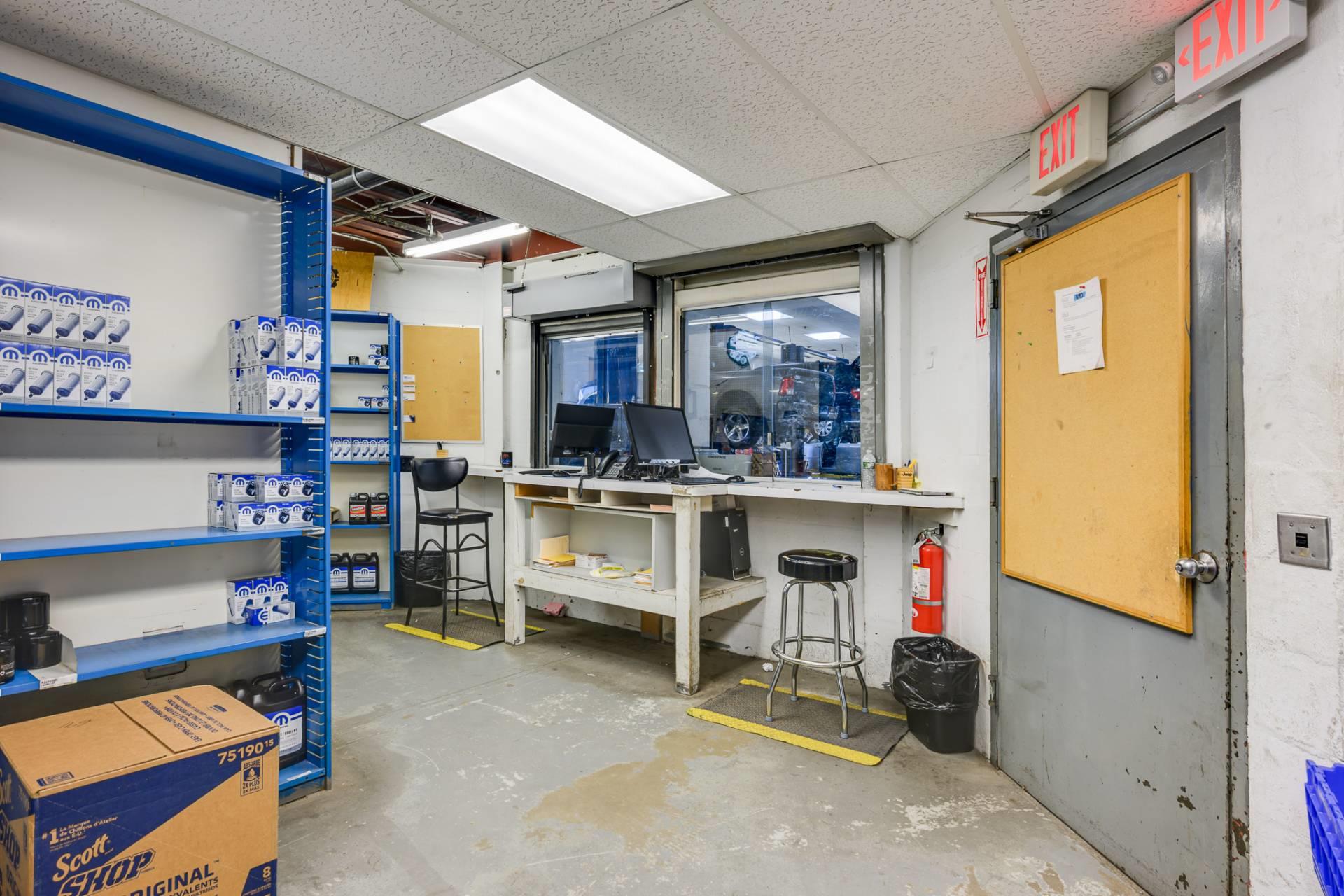 691 County Road 39A, Southampton, NY 11968