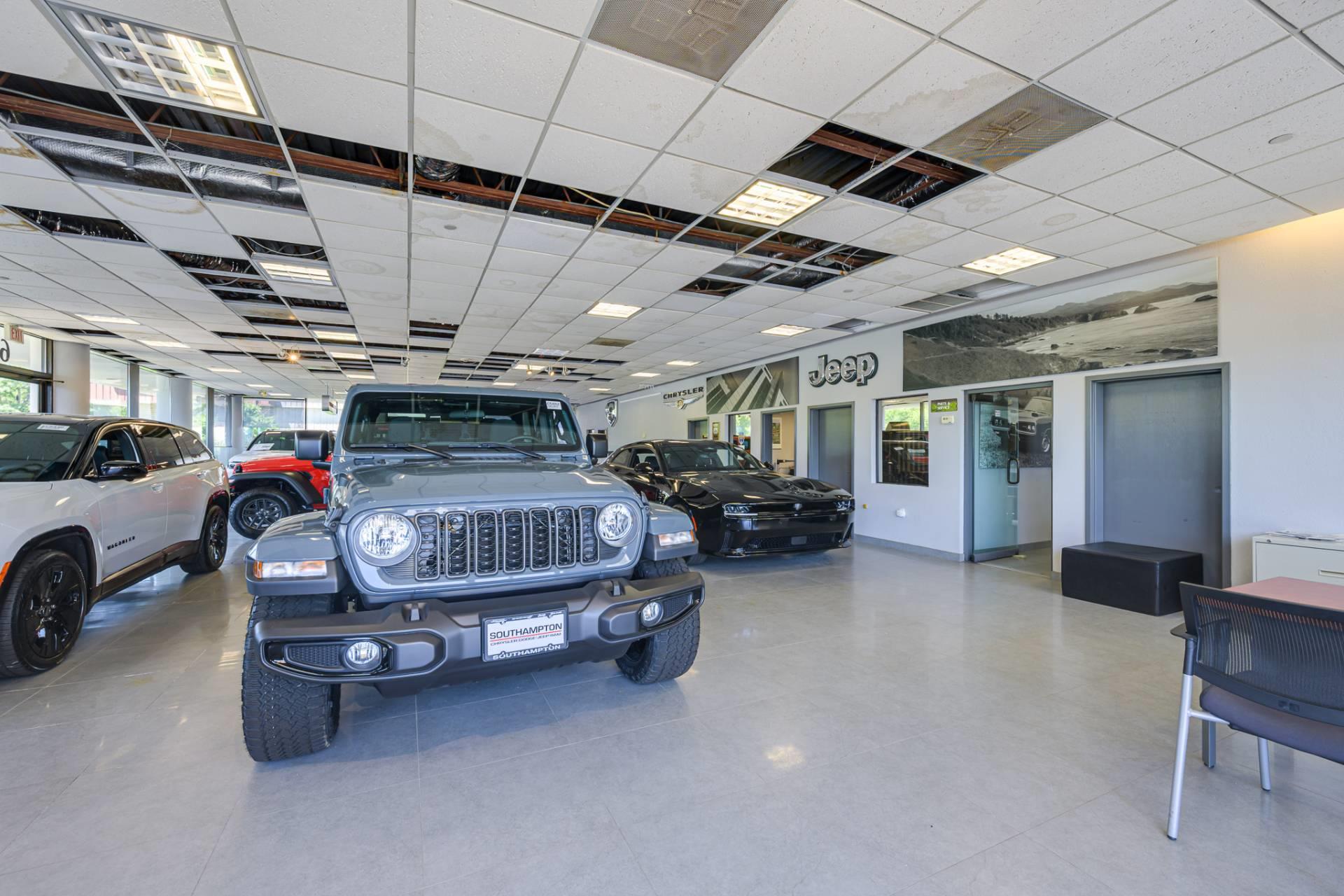 691 County Road 39A, Southampton, NY 11968