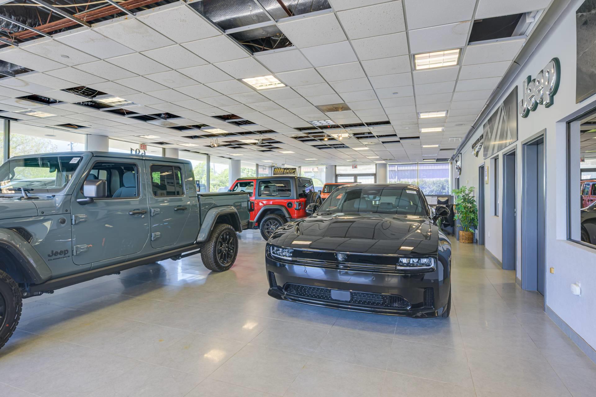 691 County Road 39A, Southampton, NY 11968