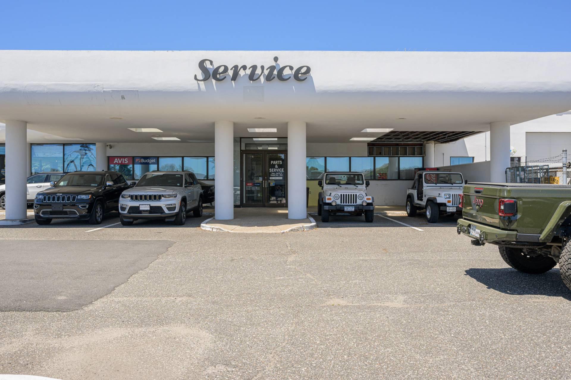 691 County Road 39A, Southampton, NY 11968