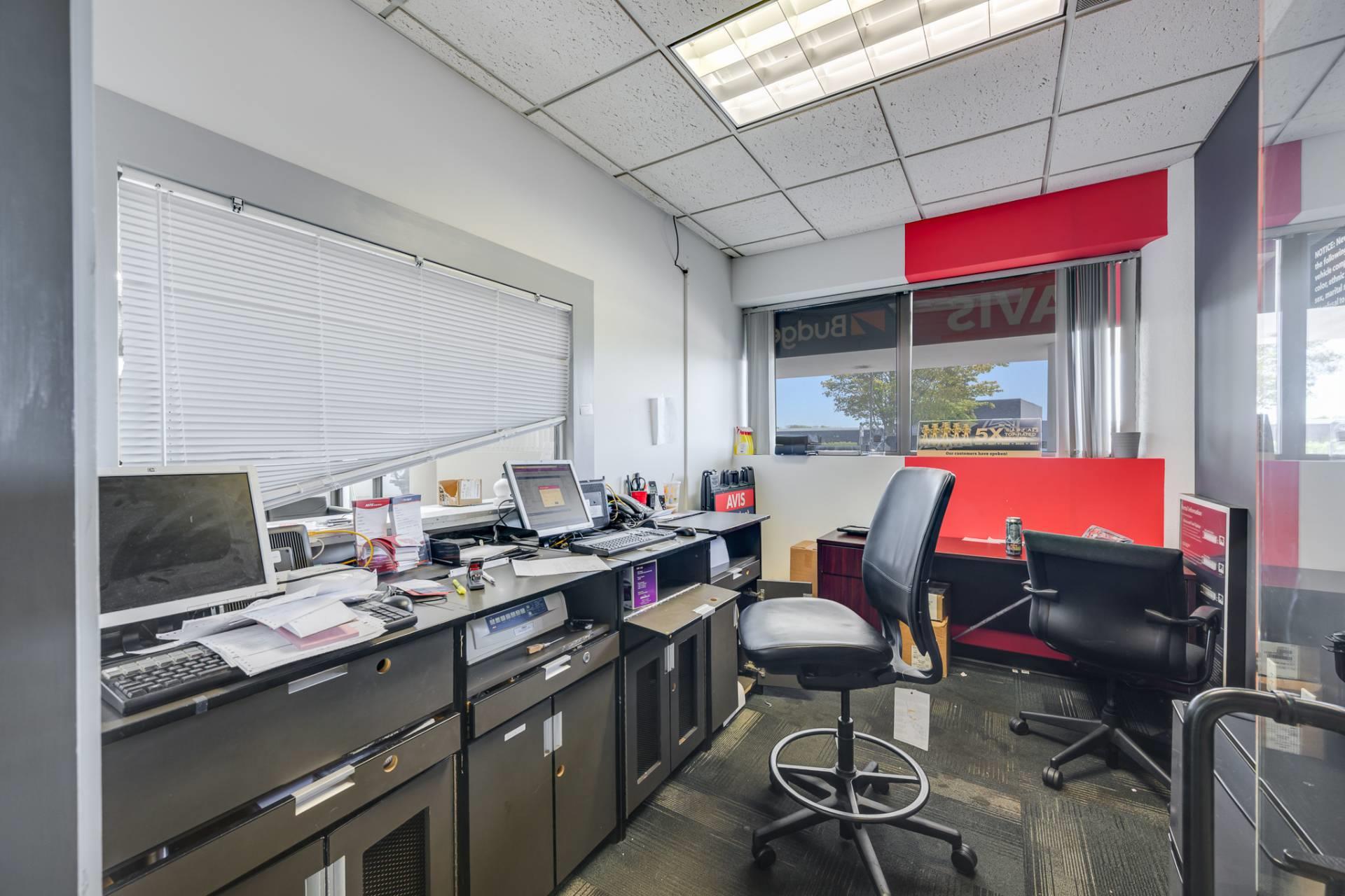 691 County Road 39A, Southampton, NY 11968