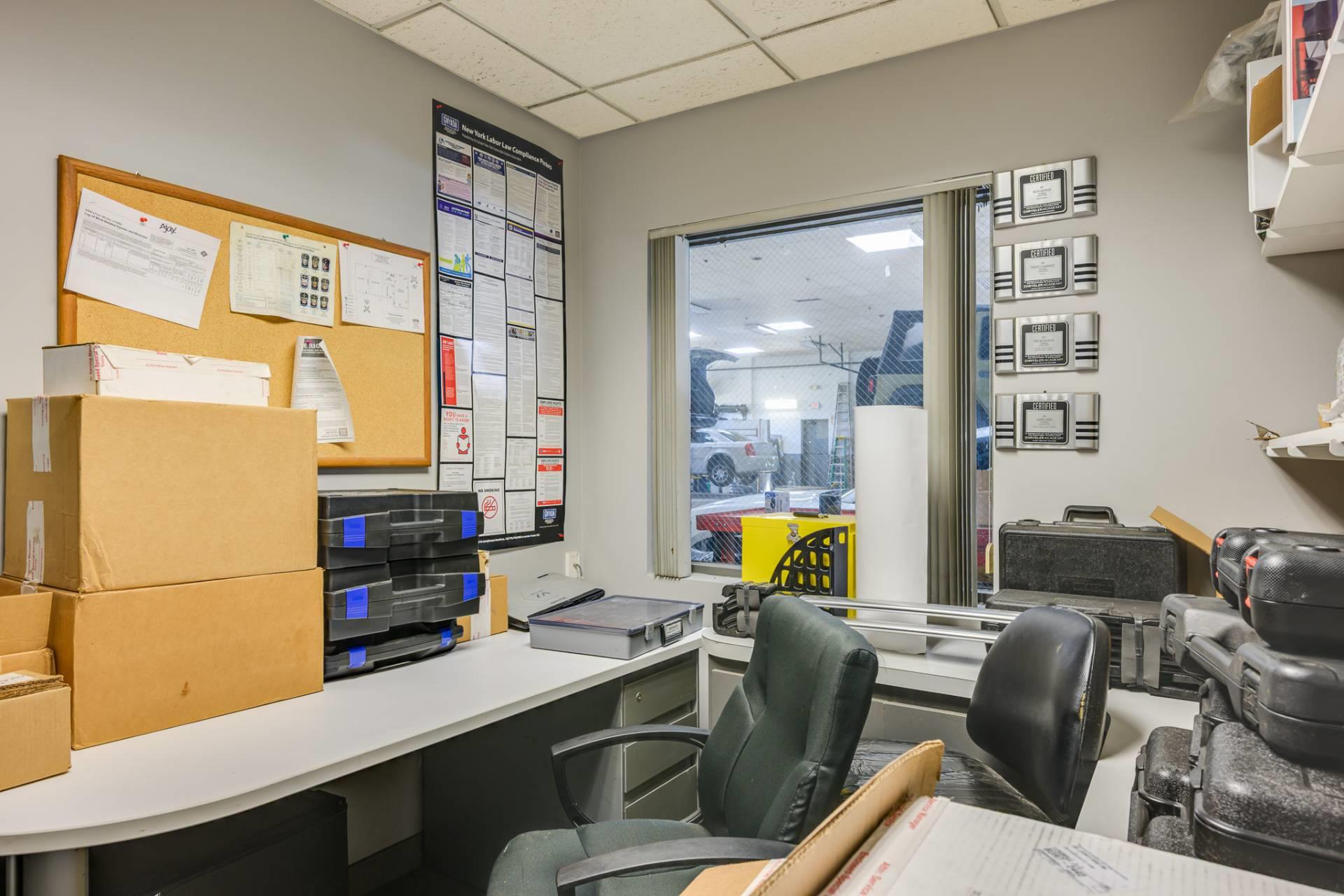 691 County Road 39A, Southampton, NY 11968