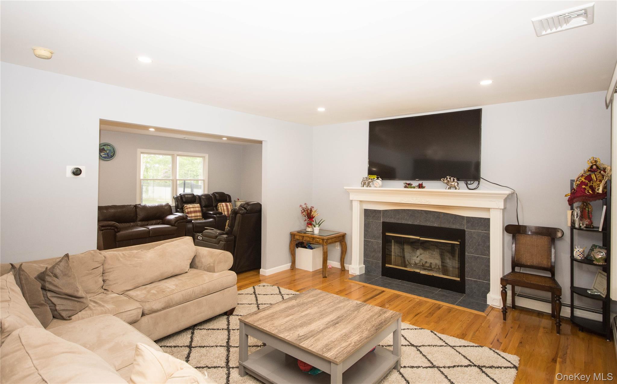 132 N Woods Road, Baiting Hollow, NY 11933