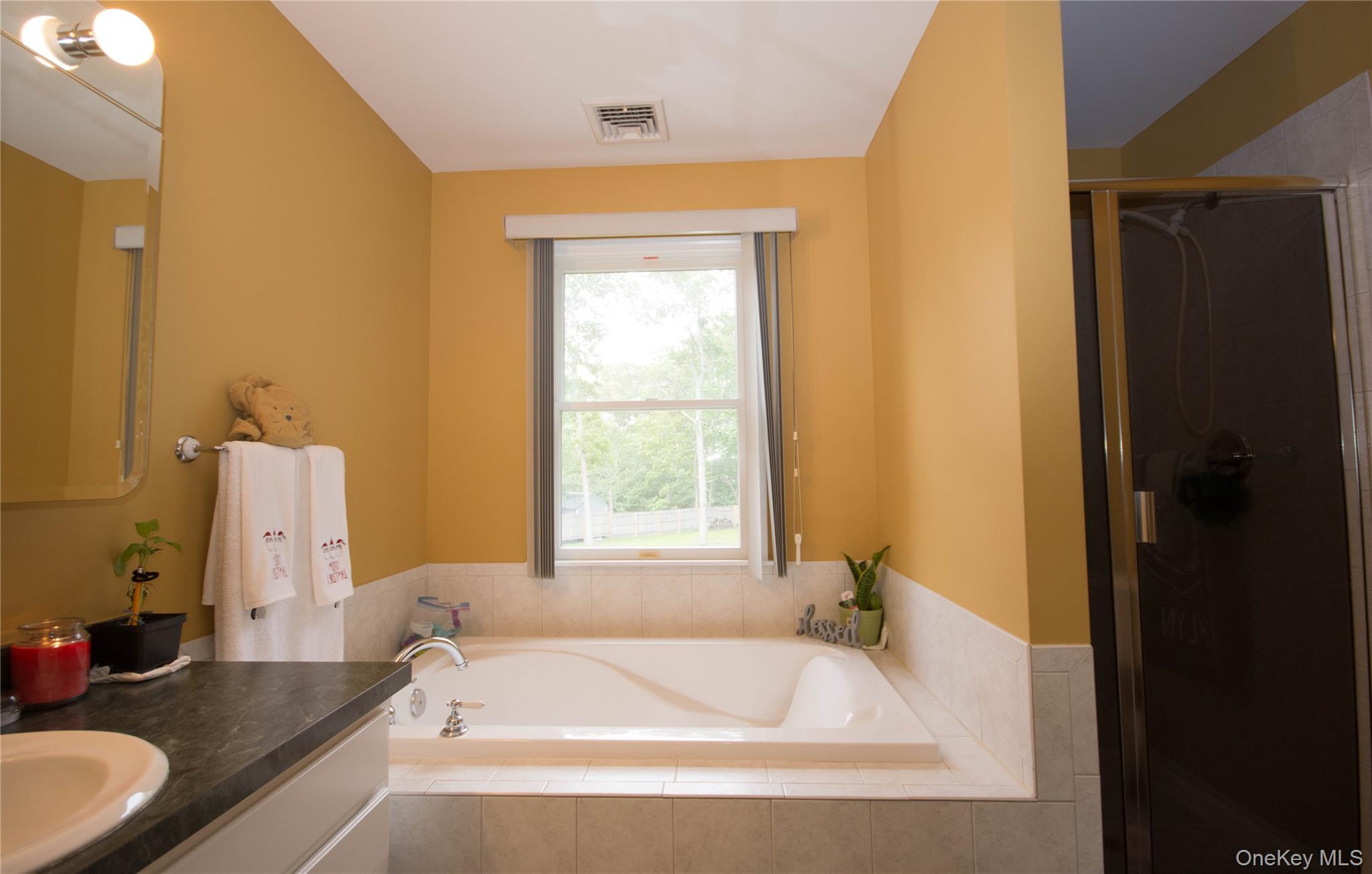 132 N Woods Road, Baiting Hollow, NY 11933