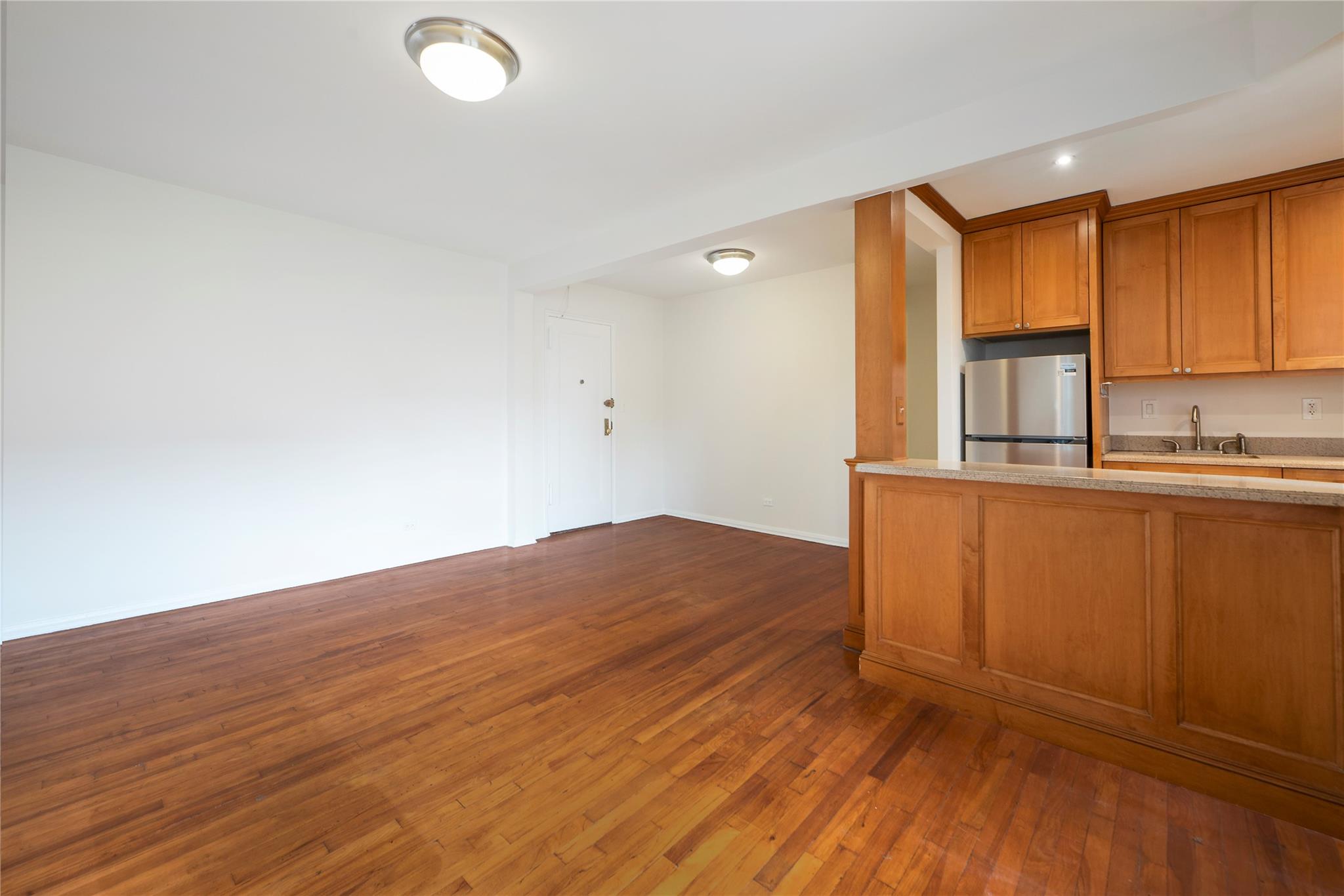 88-01 35th Avenue # 4C, Jackson Heights, NY 11372