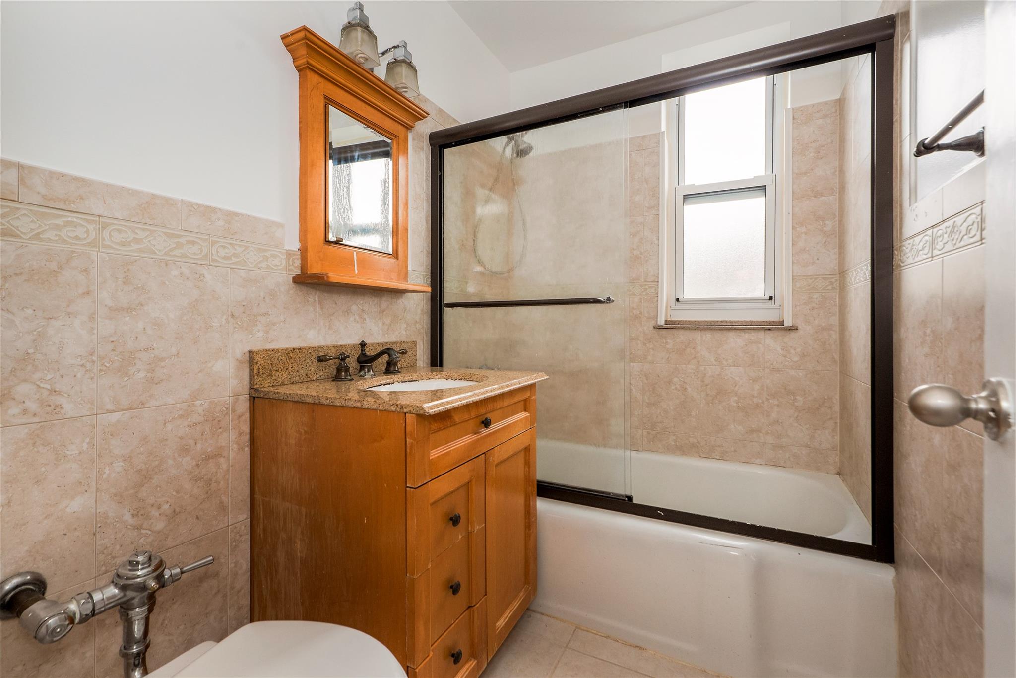 88-01 35th Avenue # 4C, Jackson Heights, NY 11372