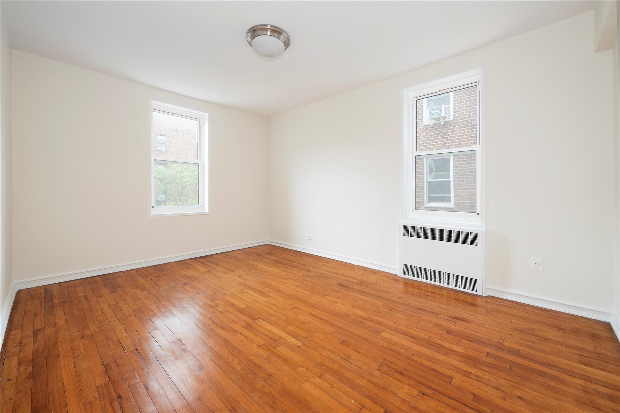 88-01 35th Avenue # 4C, Jackson Heights, NY 11372