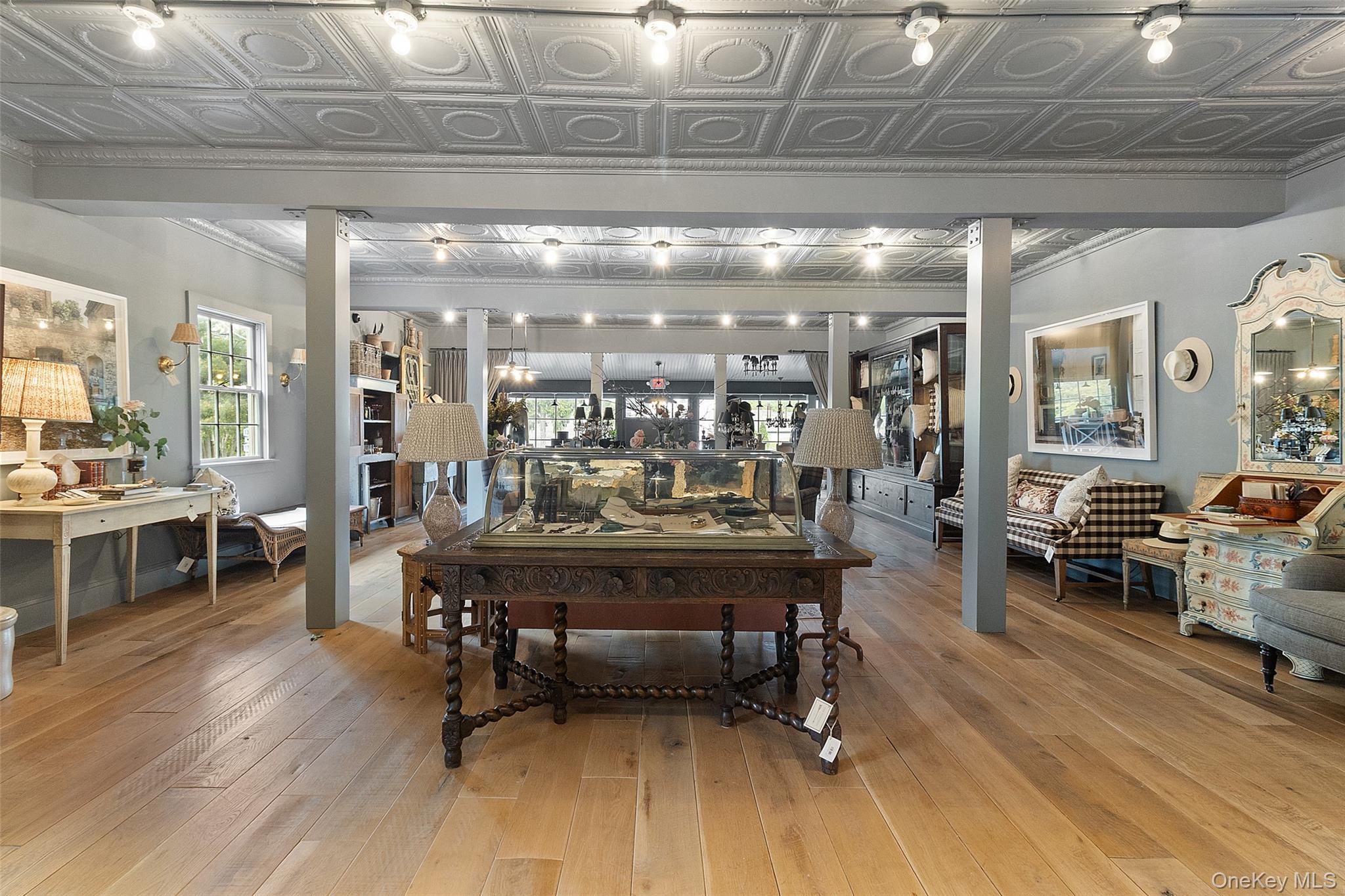 259 Westchester Avenue, Pound Ridge, NY 10576