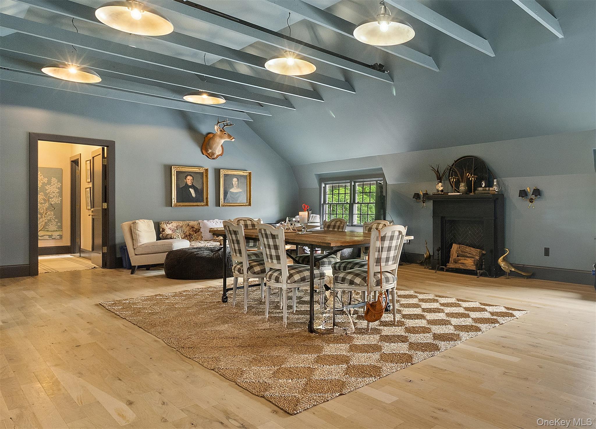 259 Westchester Avenue, Pound Ridge, NY 10576