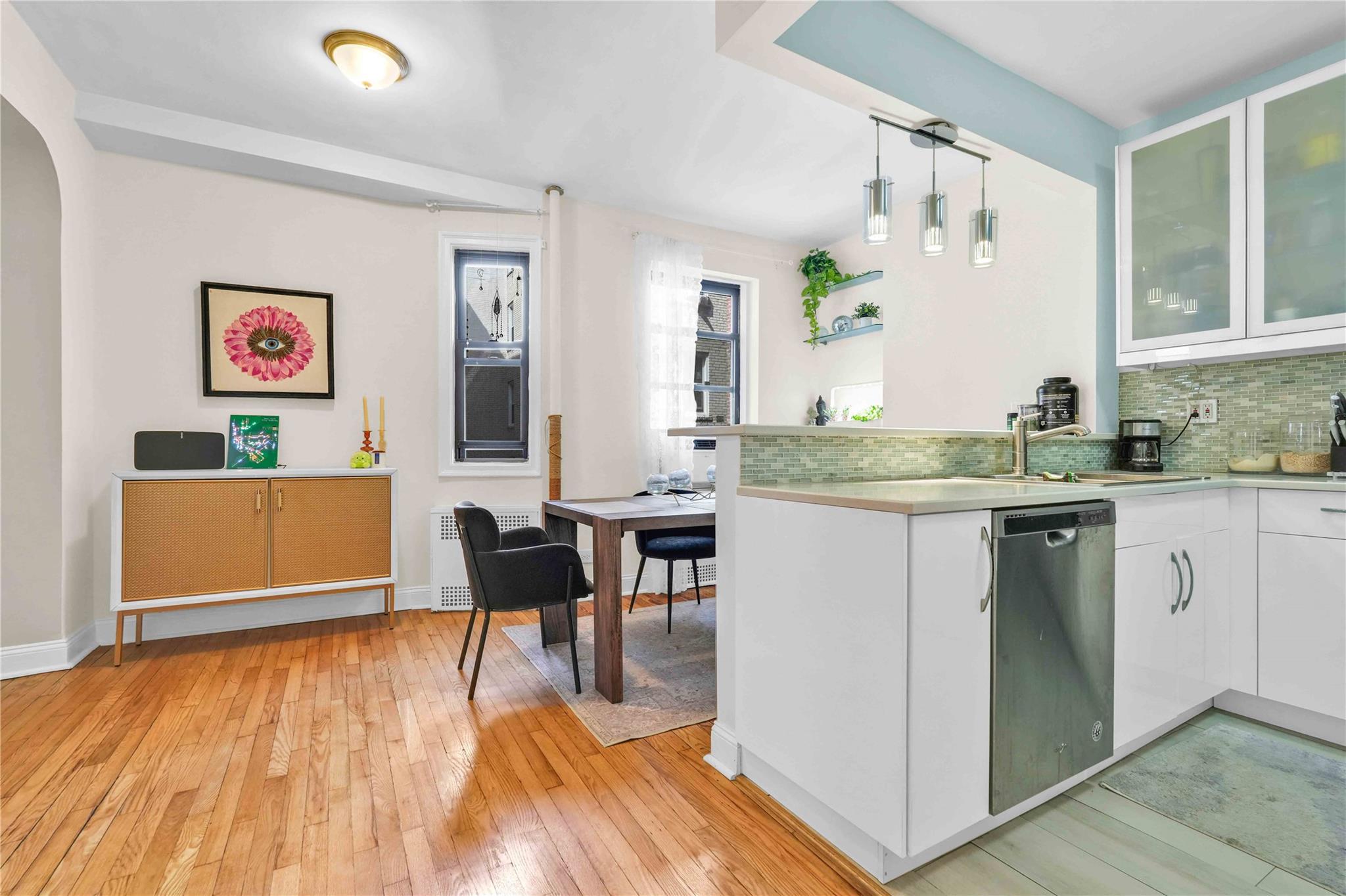 4720 42nd Street # 4C, Sunnyside, NY 11104