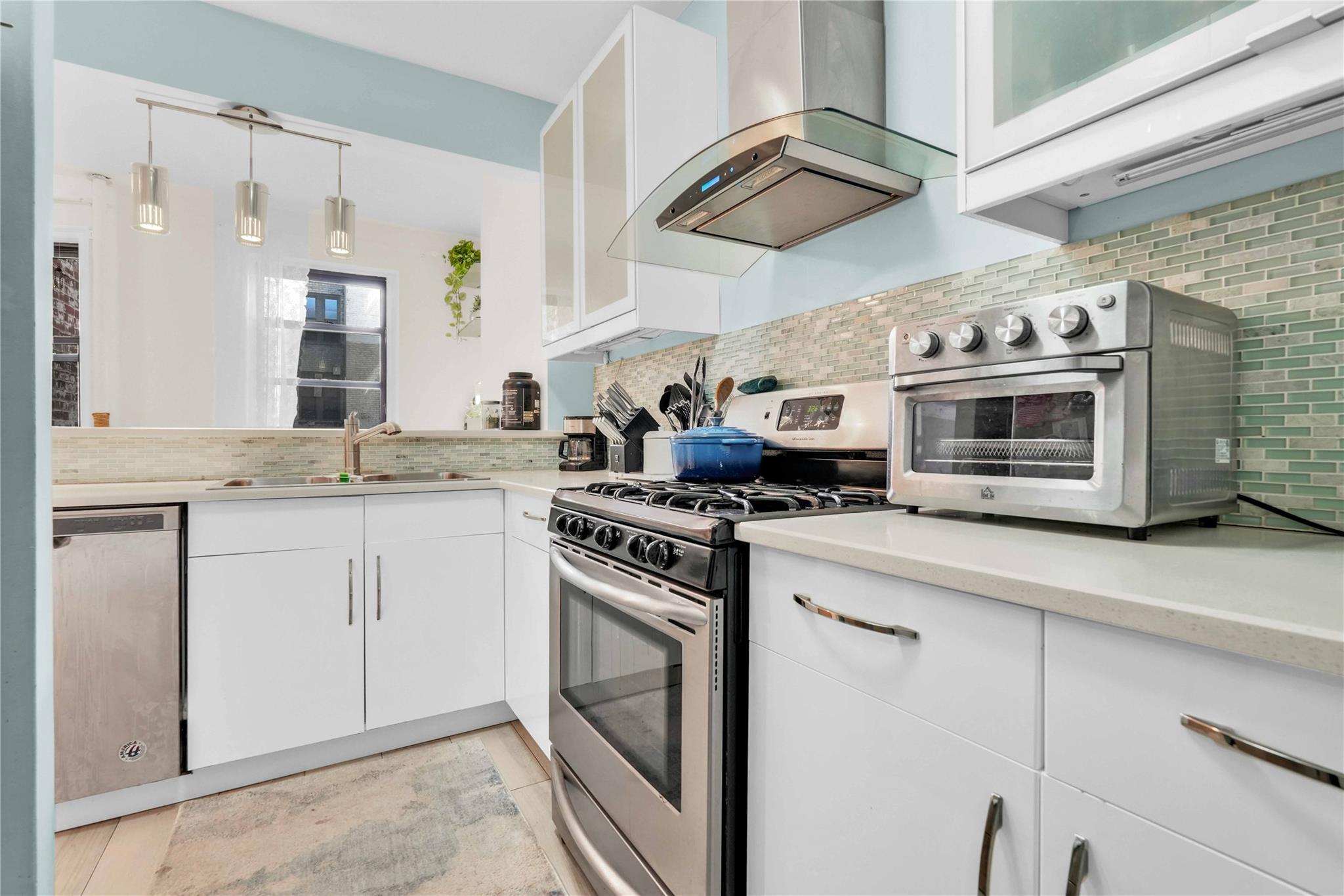 4720 42nd Street # 4C, Sunnyside, NY 11104