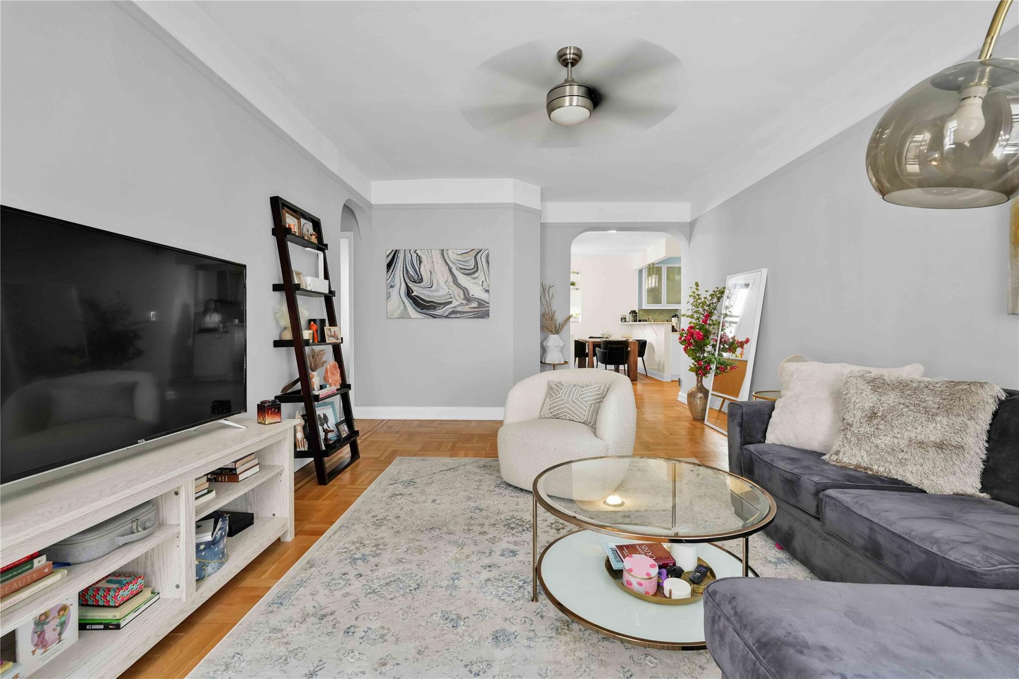 4720 42nd Street # 4C, Sunnyside, NY 11104