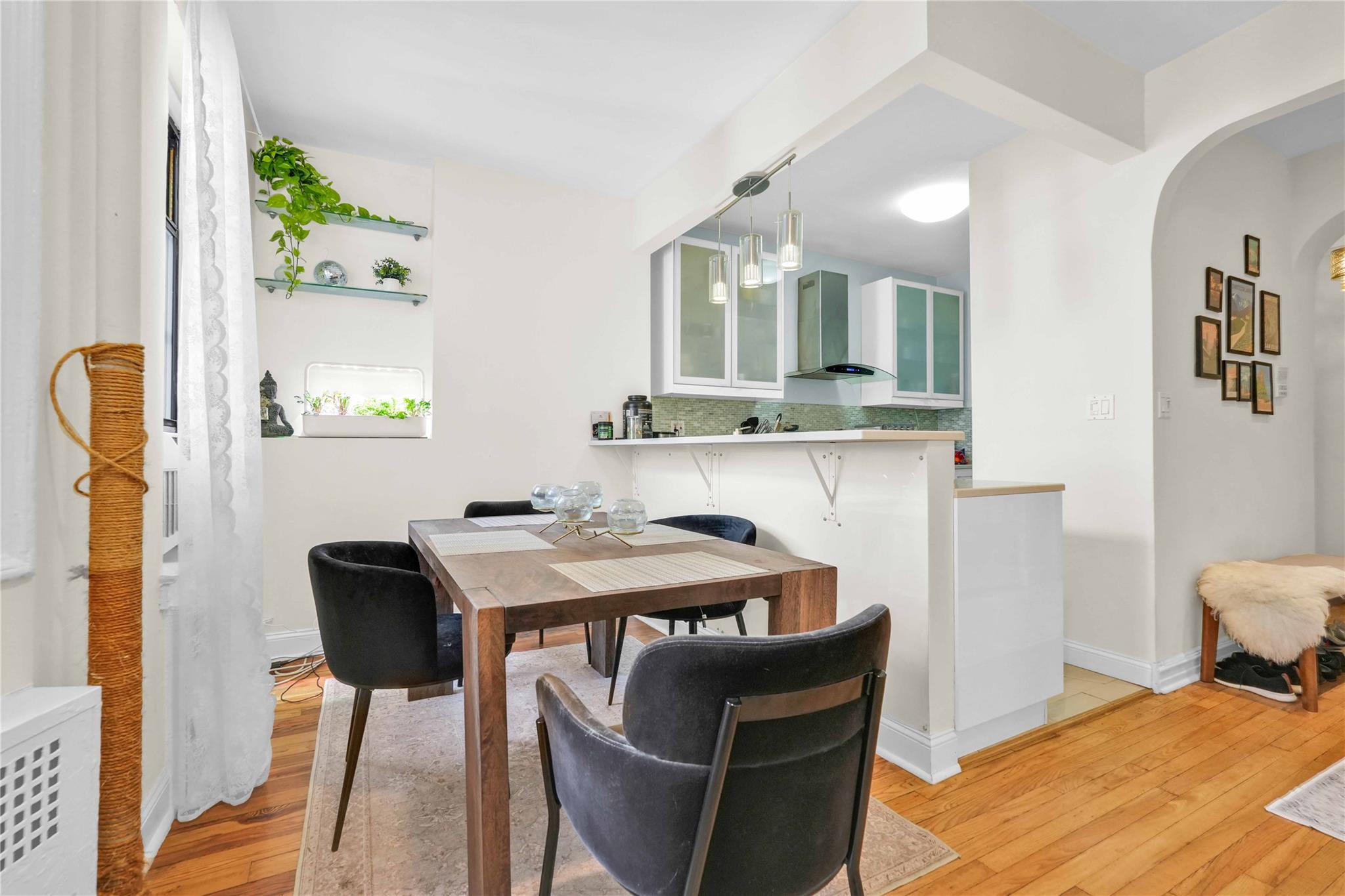 4720 42nd Street # 4C, Sunnyside, NY 11104