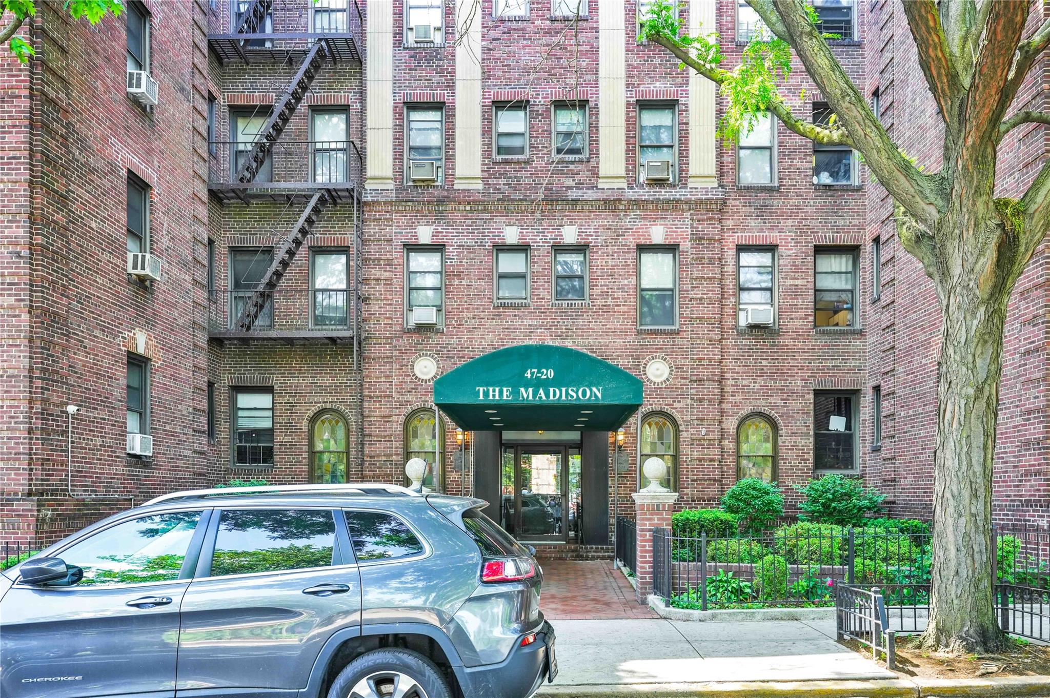 4720 42nd Street # 4C, Sunnyside, NY 11104