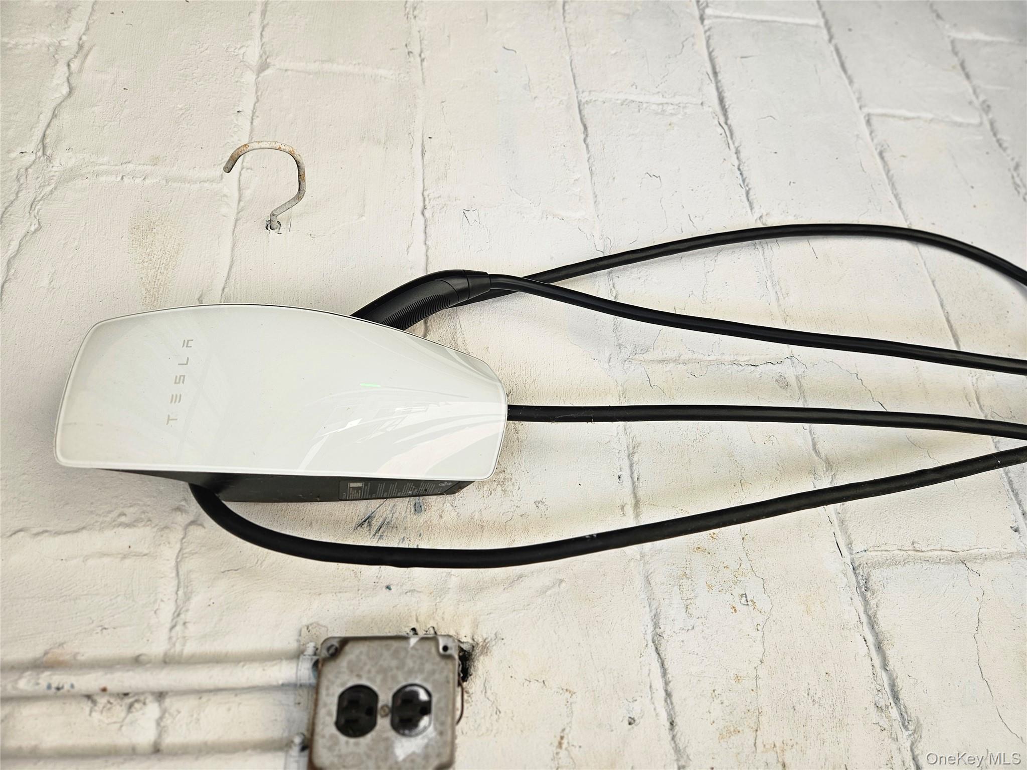 7931 211th Street, Oakland Gardens, NY 11364