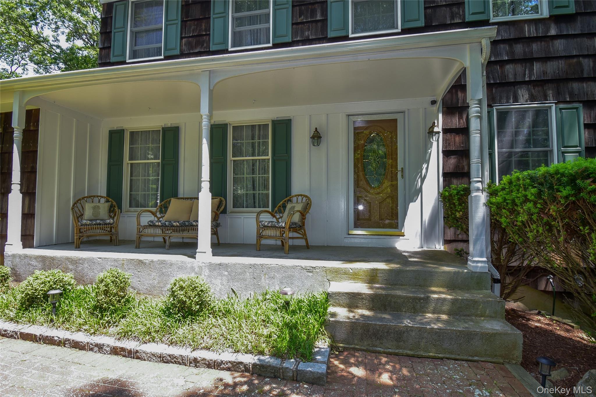 12 Cordwood Path, Shoreham, NY 11786