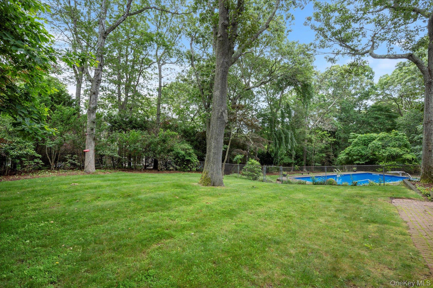 12 Cordwood Path, Shoreham, NY 11786