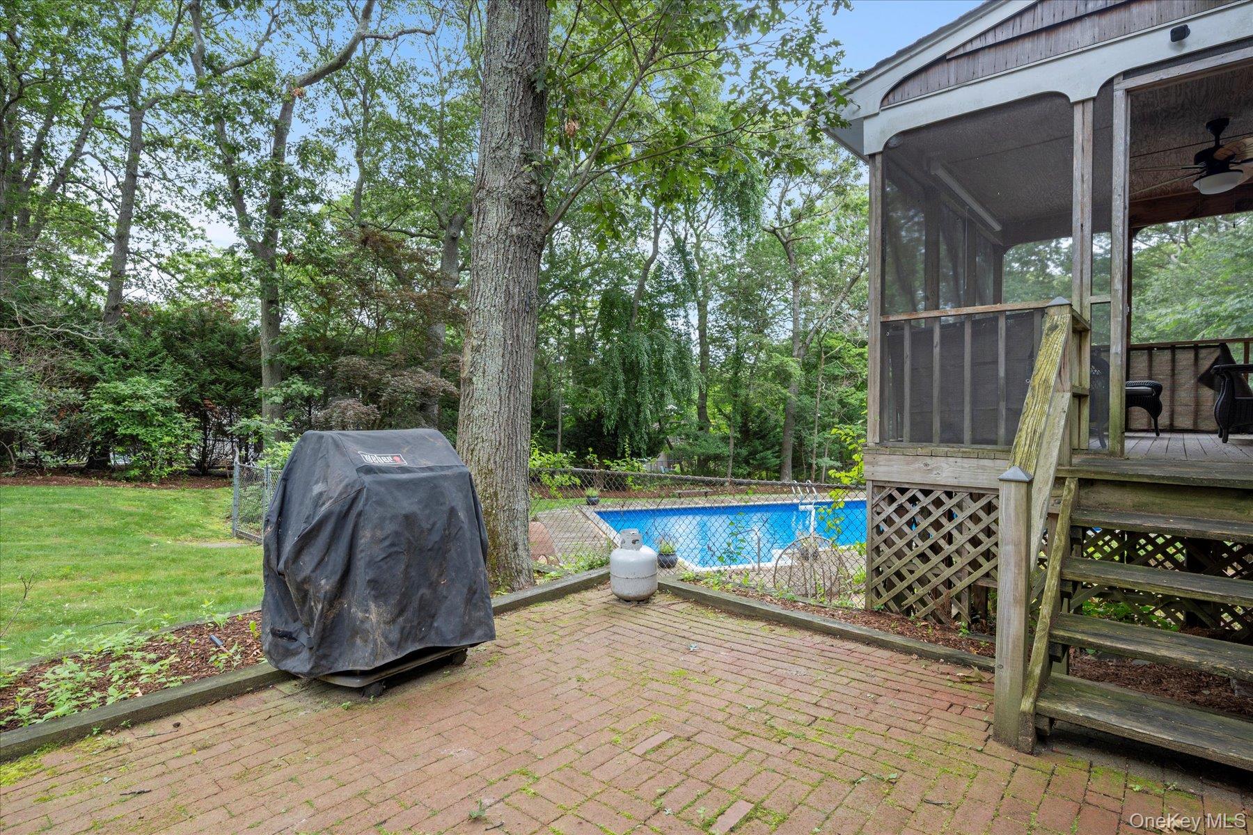 12 Cordwood Path, Shoreham, NY 11786