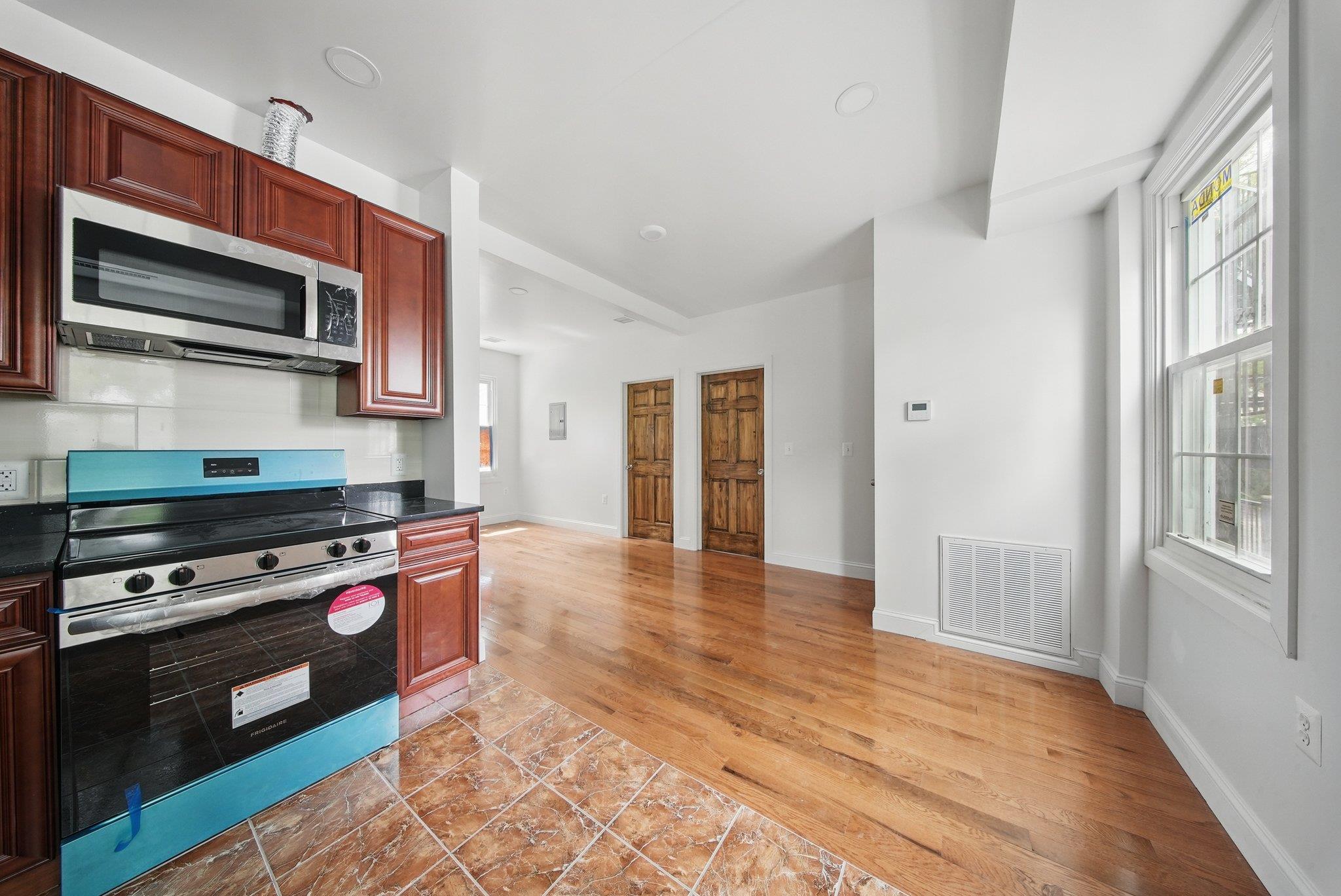 14 Yankee Place # 4, Ellenville, NY 12428