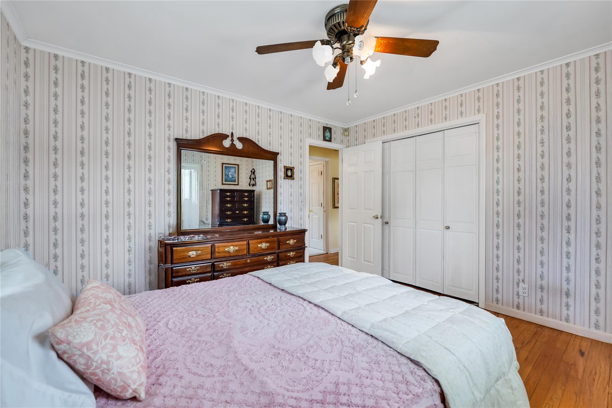 25 Hawthorne Avenue, Central Islip, NY 11722