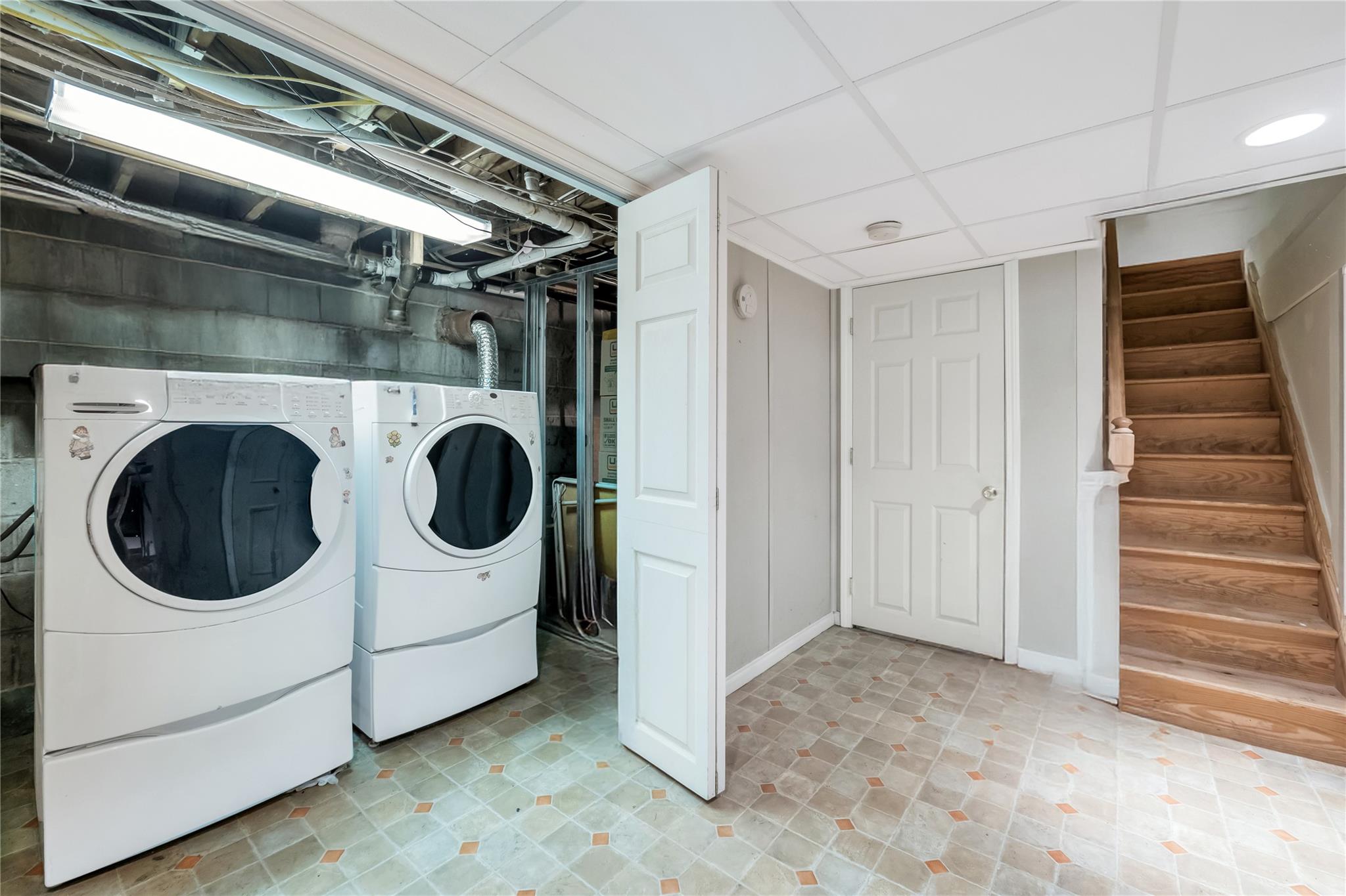 25 Hawthorne Avenue, Central Islip, NY 11722