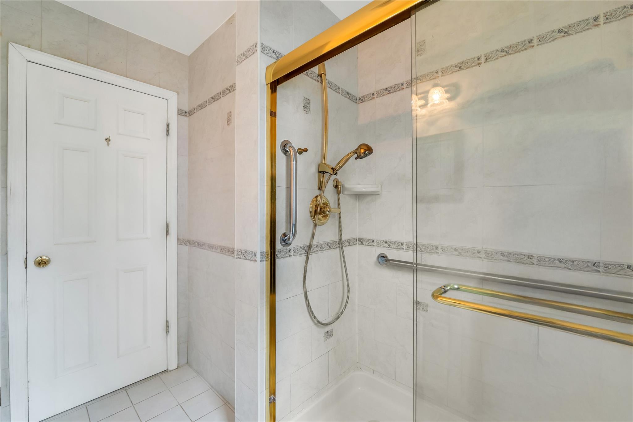 25 Hawthorne Avenue, Central Islip, NY 11722