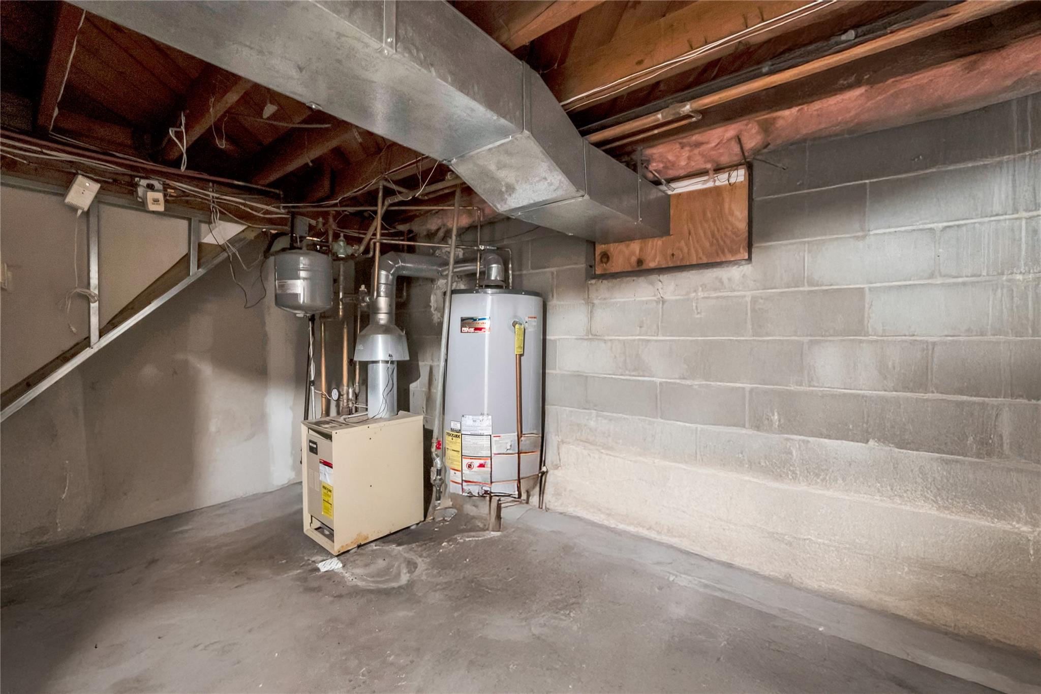 25 Hawthorne Avenue, Central Islip, NY 11722