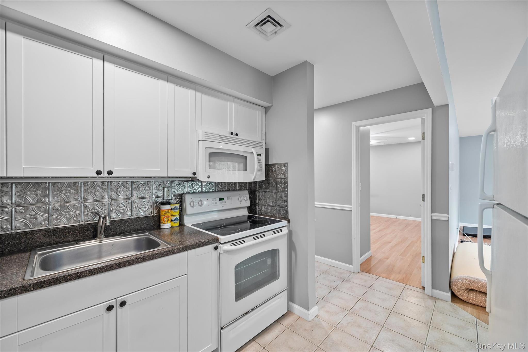 19 Hilltop Place, Monroe, NY 10950