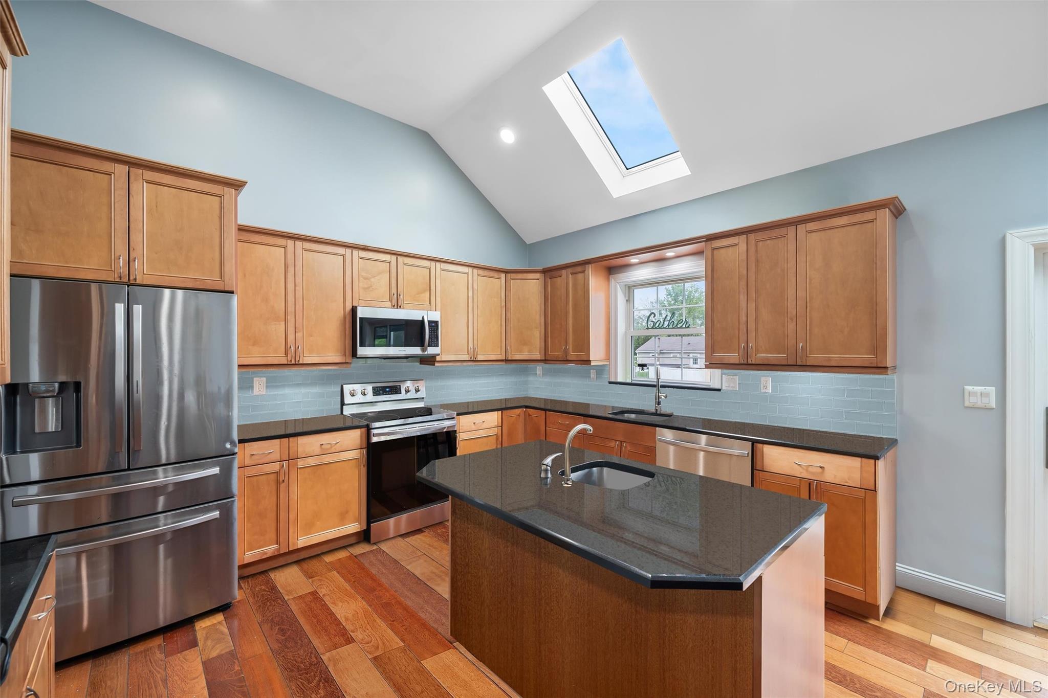 19 Hilltop Place, Monroe, NY 10950